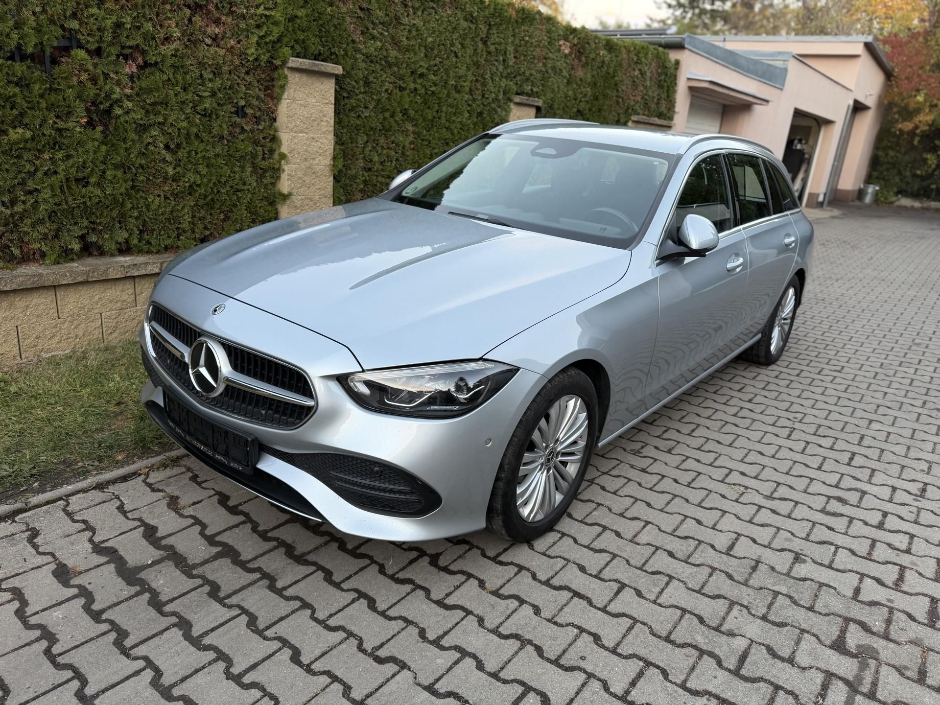Mercedes-Benz Třídy C, 200D 9Gtronic-AVANTGARDE-Tažné - fotka 6