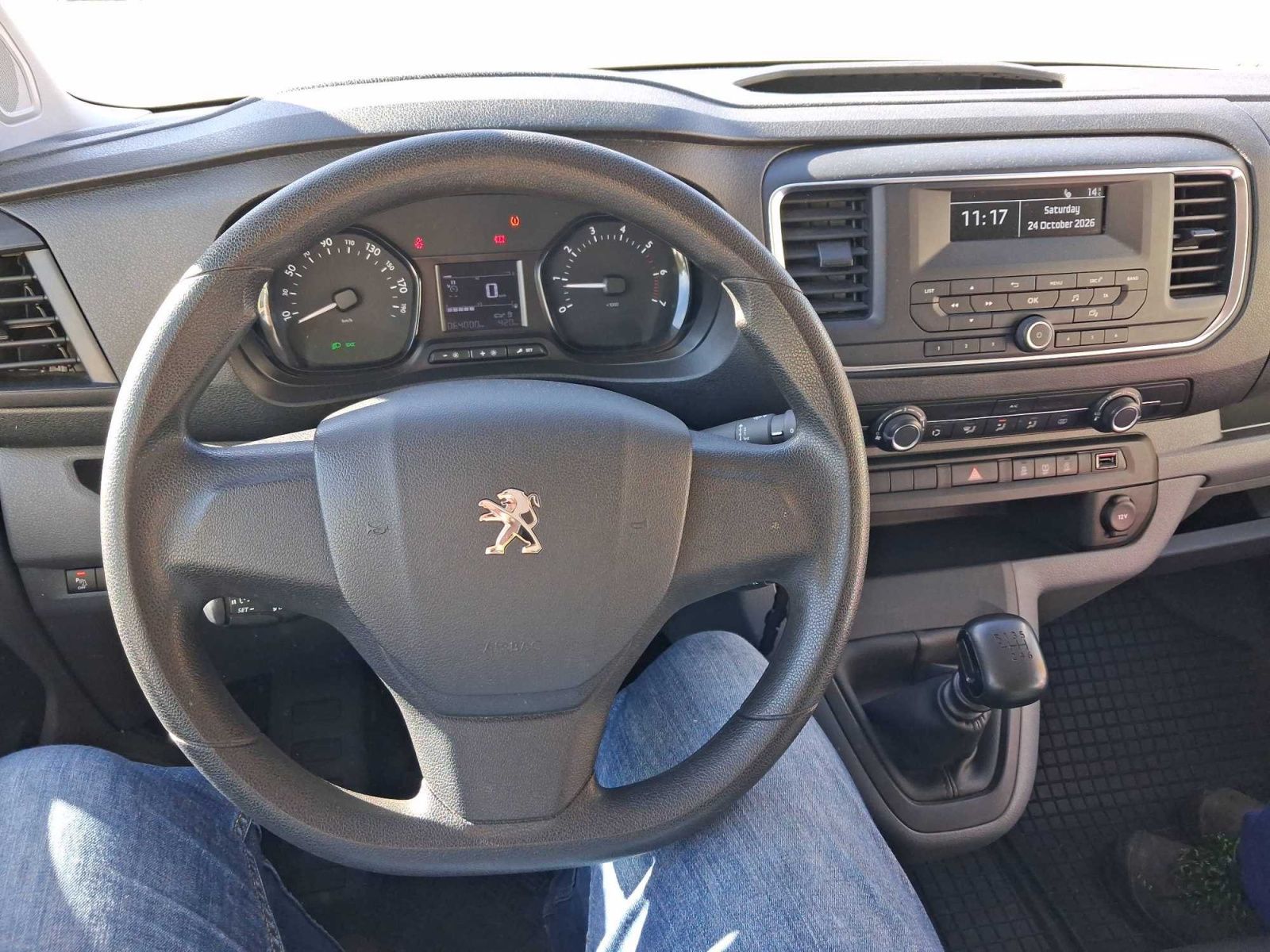 Peugeot Expert, 2.0 BlueHDi, Traveller, Bus - fotka 3