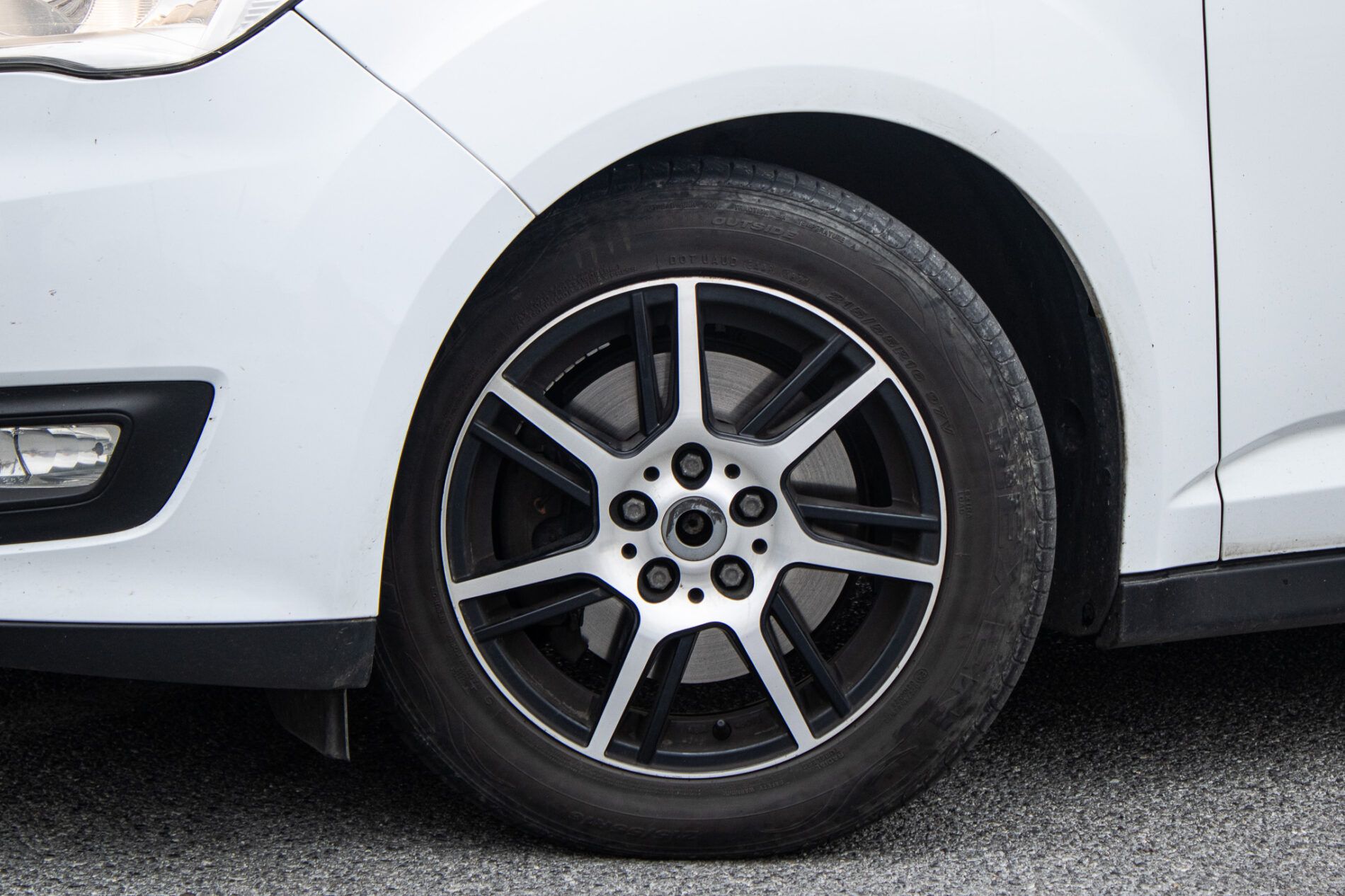 Ford Grand C-MAX - fotka 5