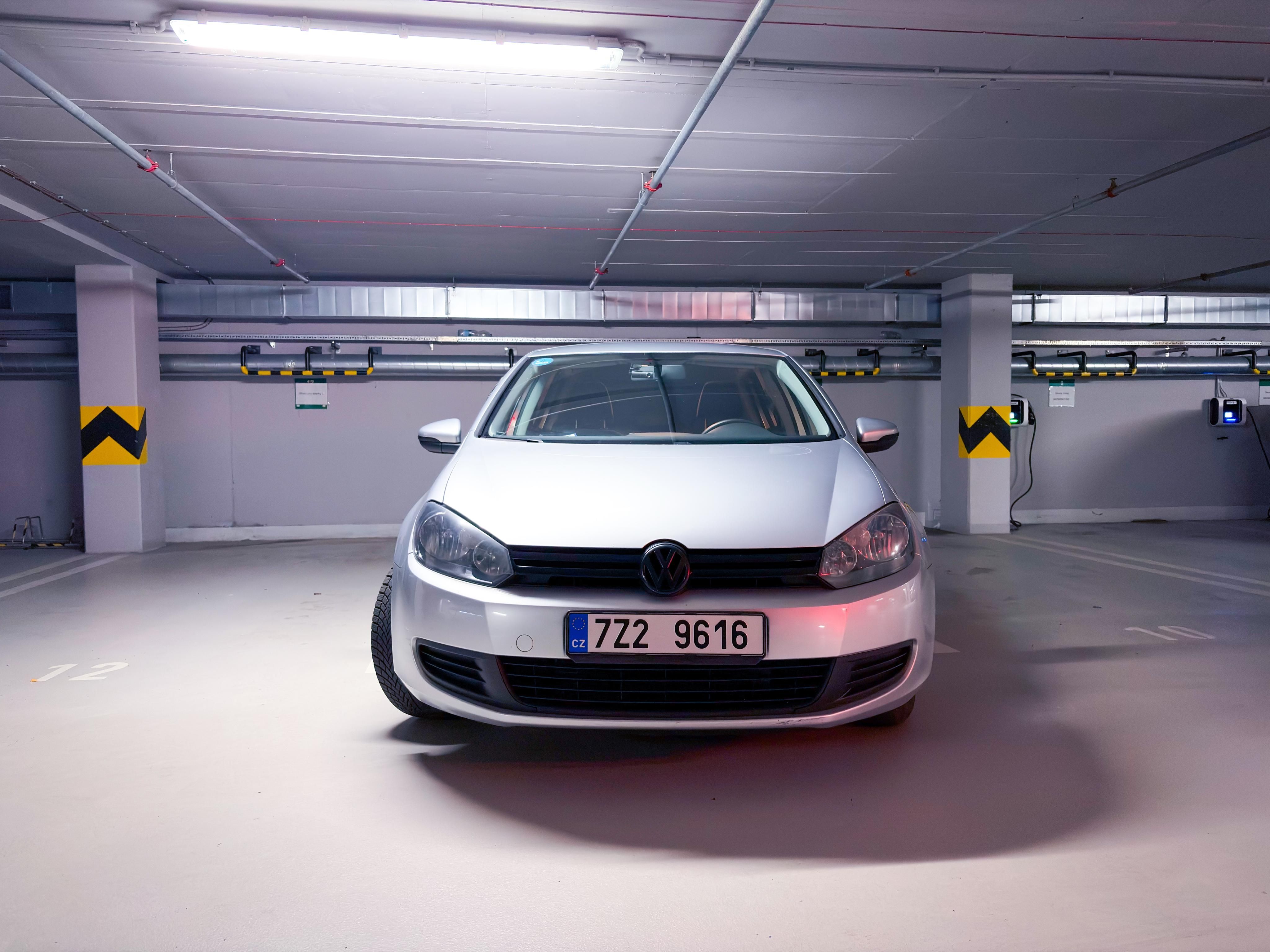 Volkswagen Golf, Volkswagen Golf 1,4 MPI 2009