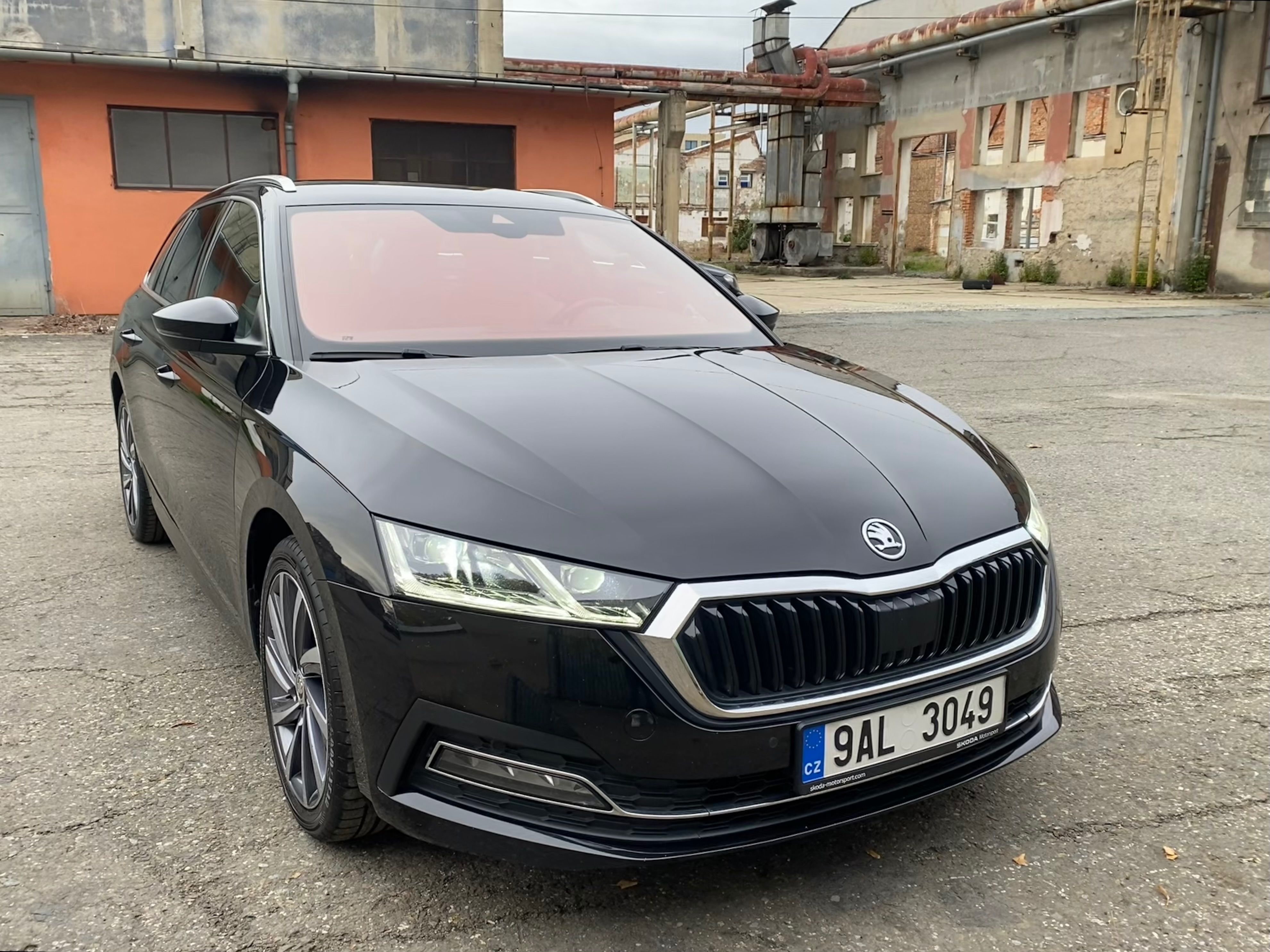 Škoda Octavia, 1.5 TSI DSG Style+ ČR 1MAJ DPH - fotka 4