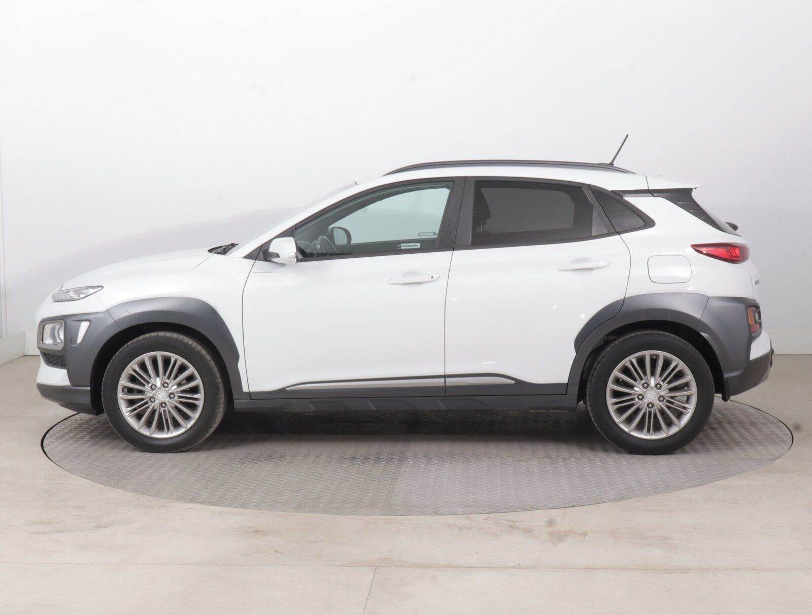 Hyundai Kona, 1.0 T-GDI, Serv.kniha, Kůže - fotka 3