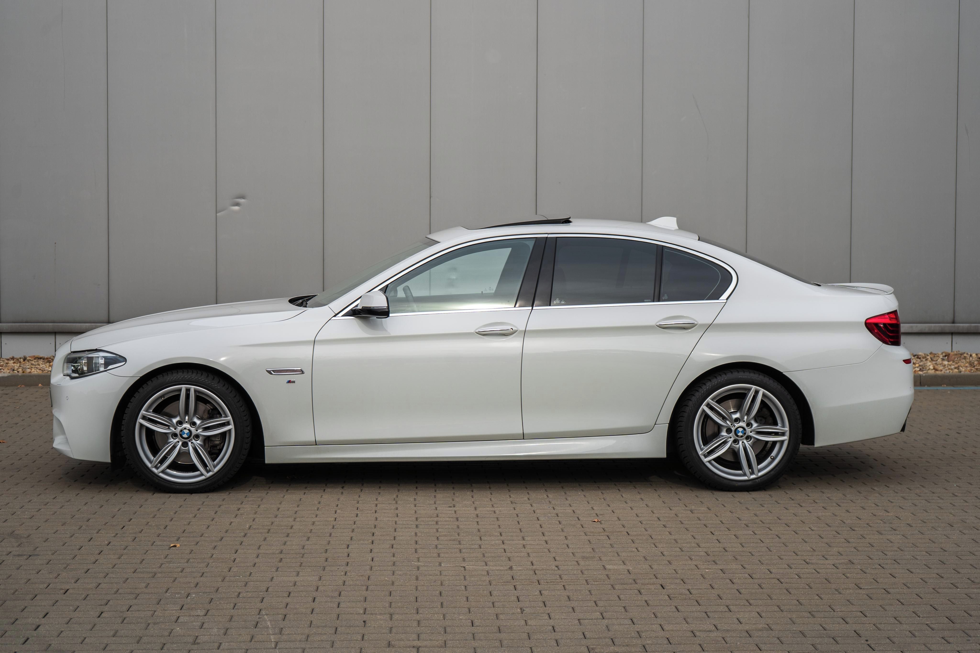 BMW Řada 5, 535xi, SERVISKA, ČR, TOP - fotka 2
