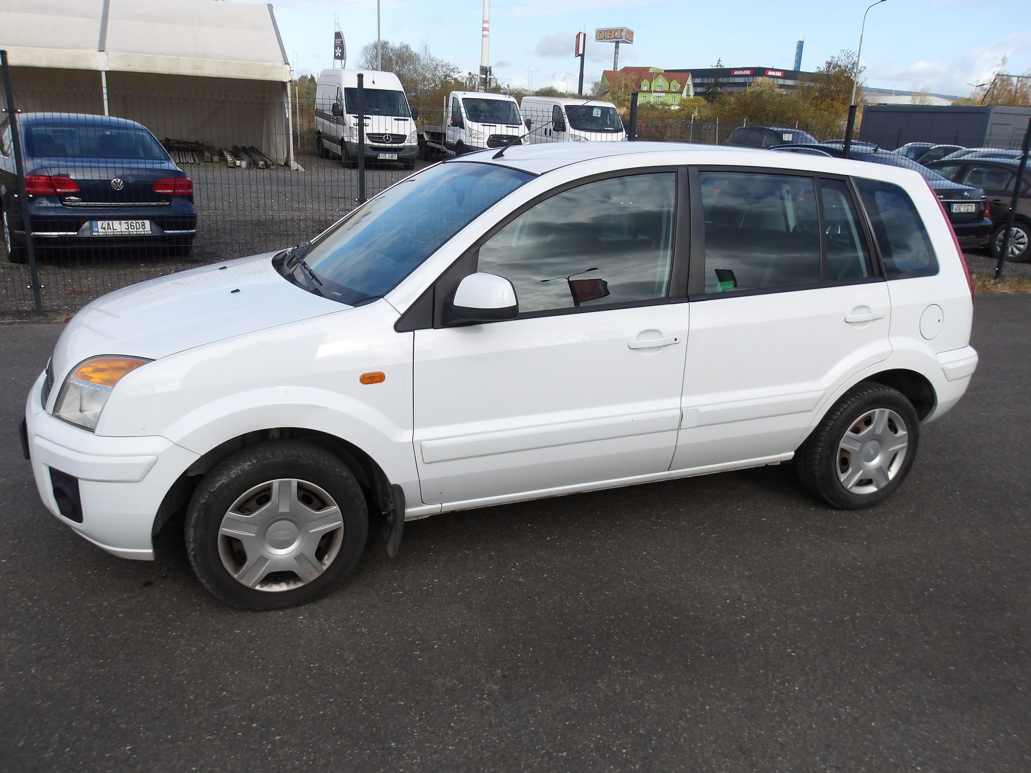 Ford Fusion, 1,4i 55kW Naj. 75000km - fotka 2
