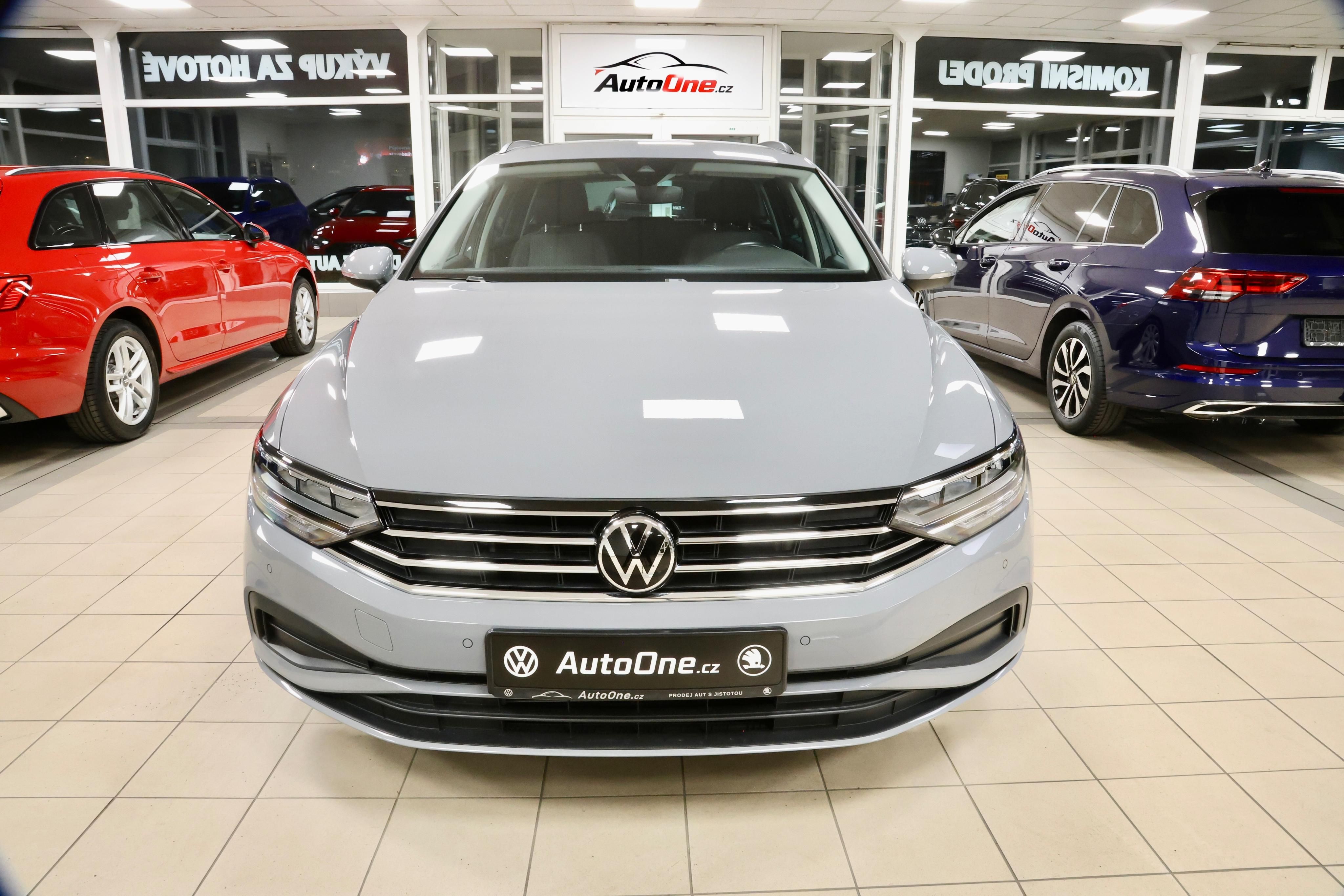 Volkswagen Passat, 2.0TDI DSG LED NAVI 48000KM - fotka 3
