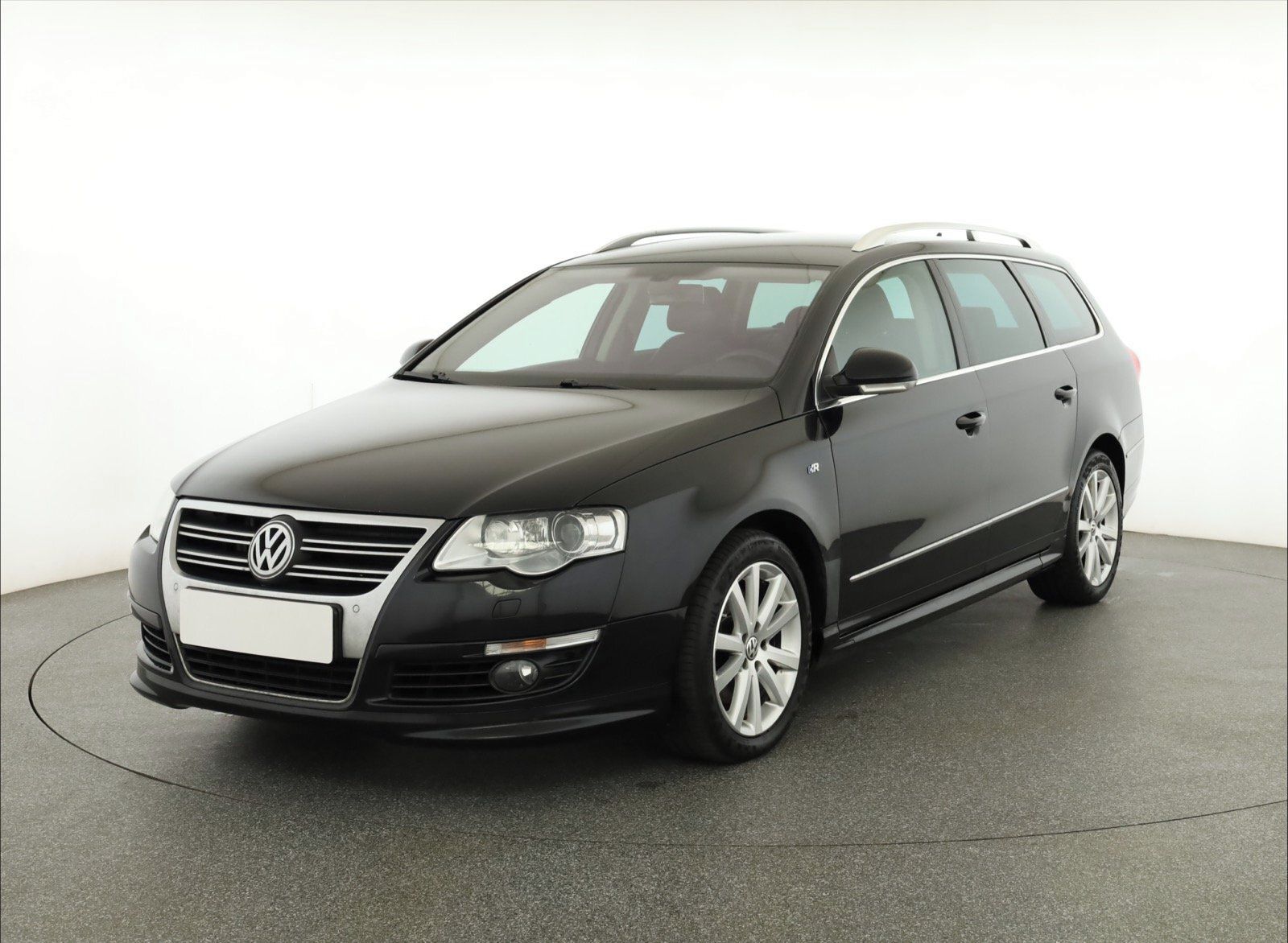 Volkswagen Passat, 2.0 TDI, Automat, po STK - fotka 3