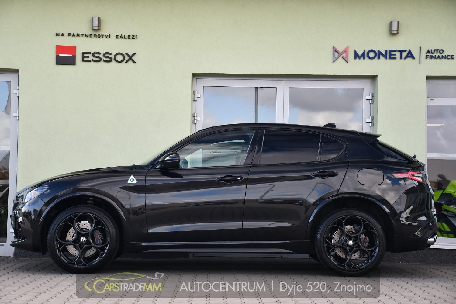 Alfa Romeo Stelvio, 2.9V6 Bi-T.382 kW QUADRIFOGLIO - fotka 2
