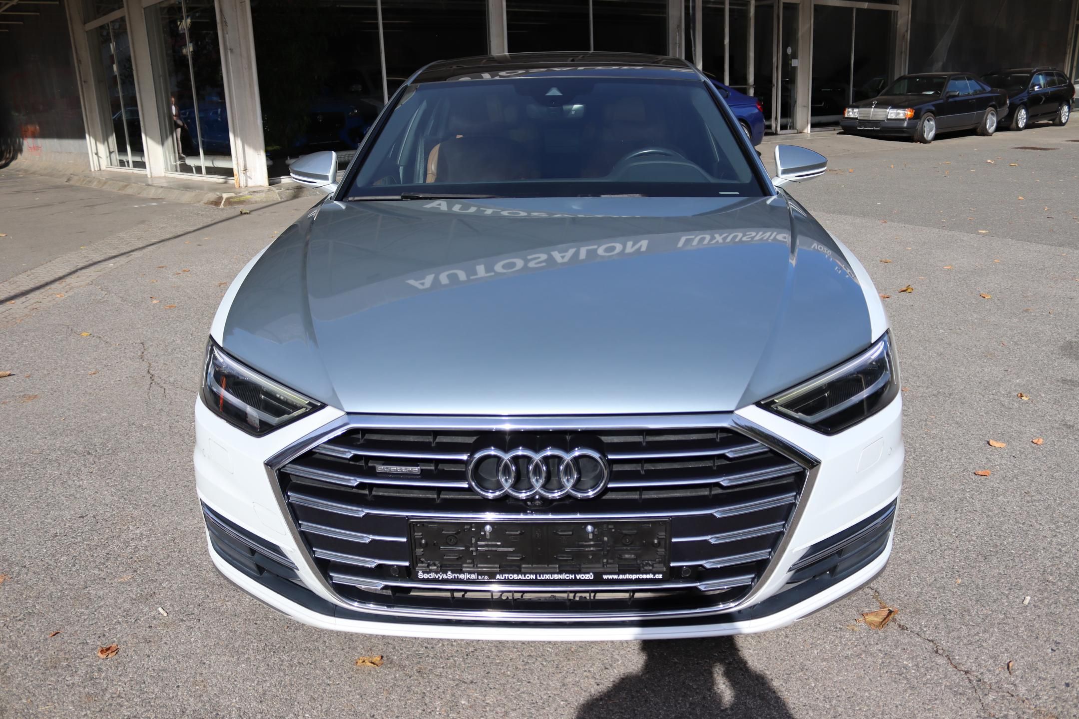 Audi A8 - fotka 3