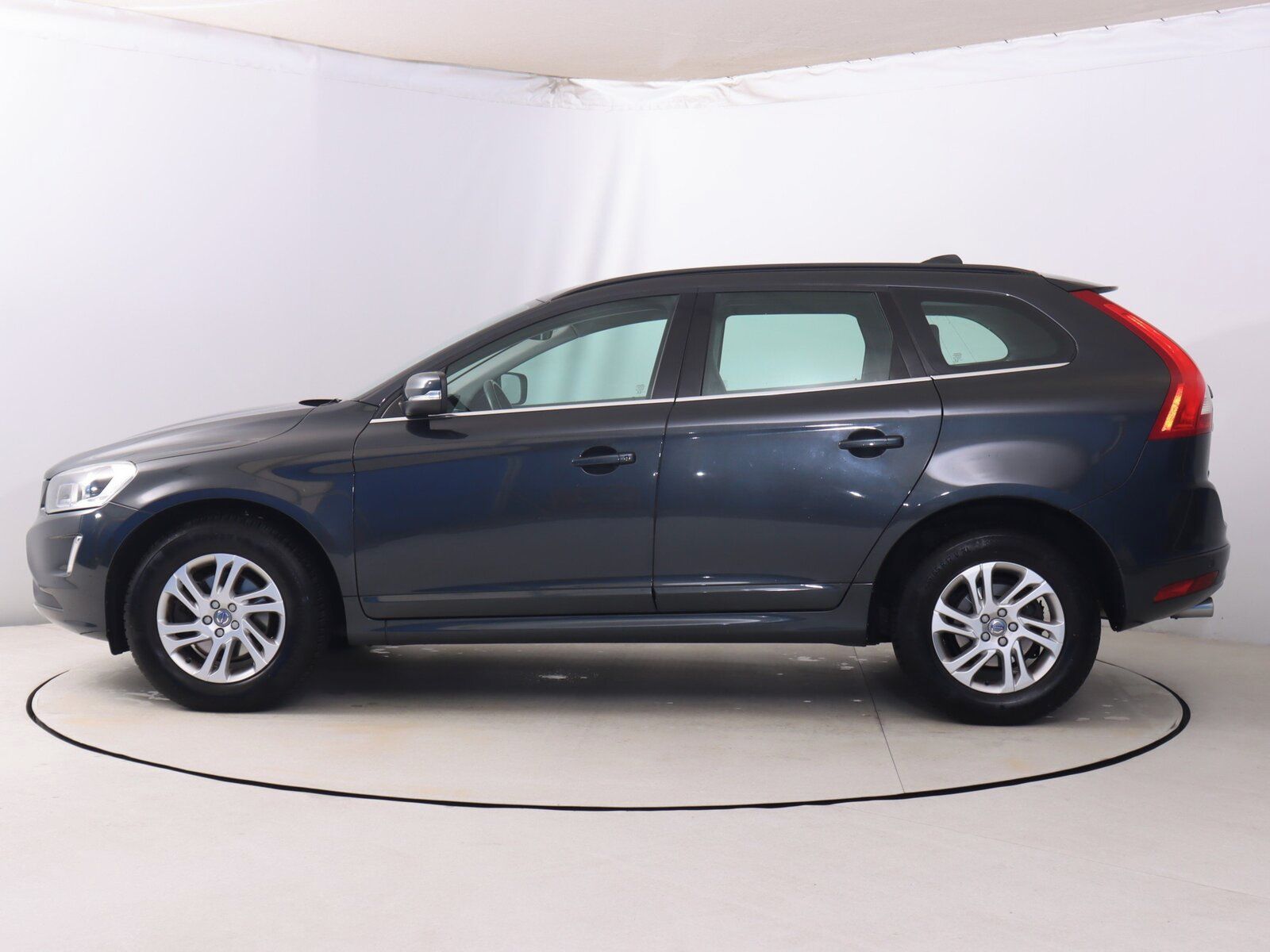 Volvo XC60, D3, Automat, Serv.kniha - fotka 3