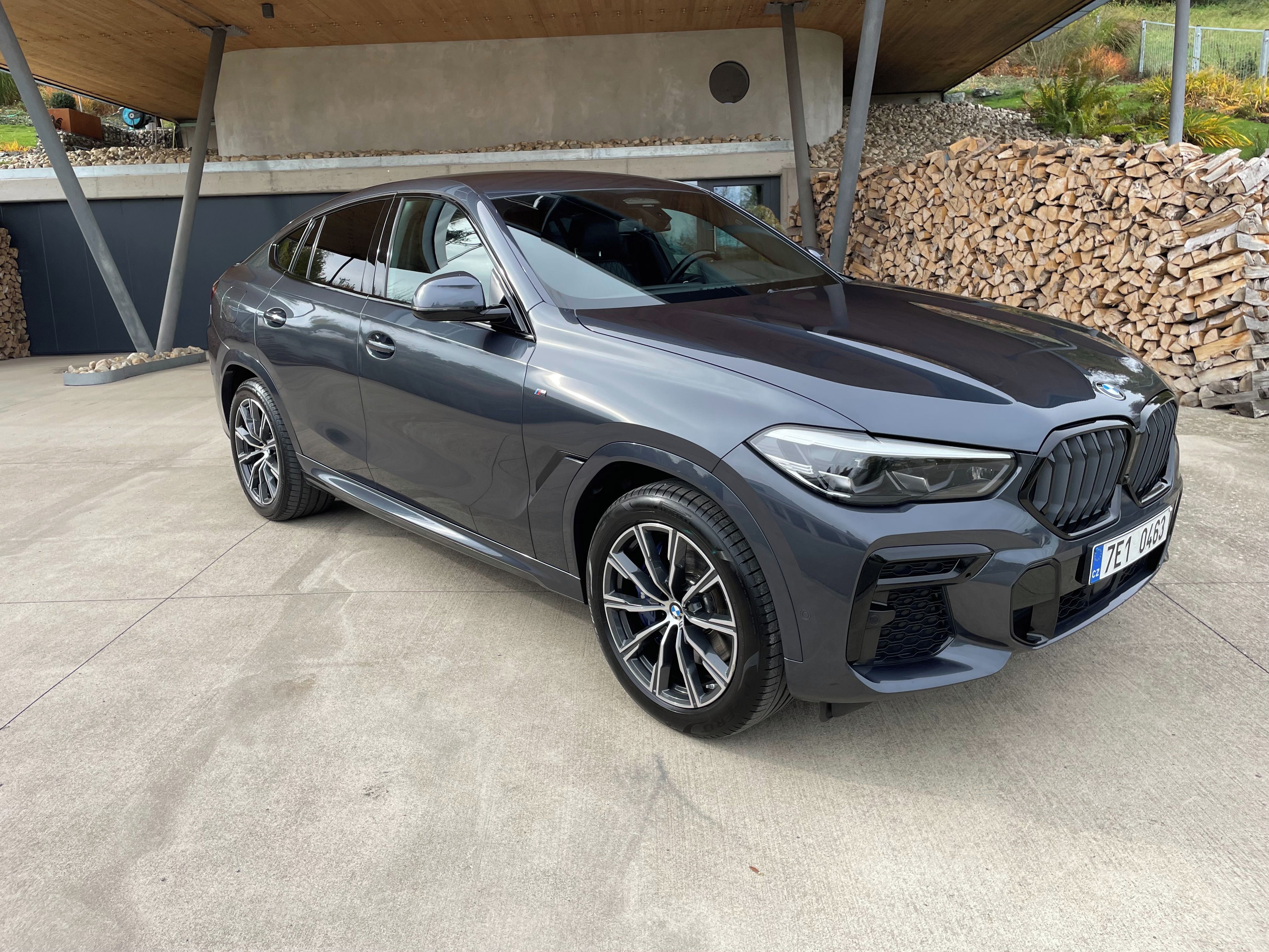 BMW X6, xDrive 40i Mpaket ČR DPH - fotka 2