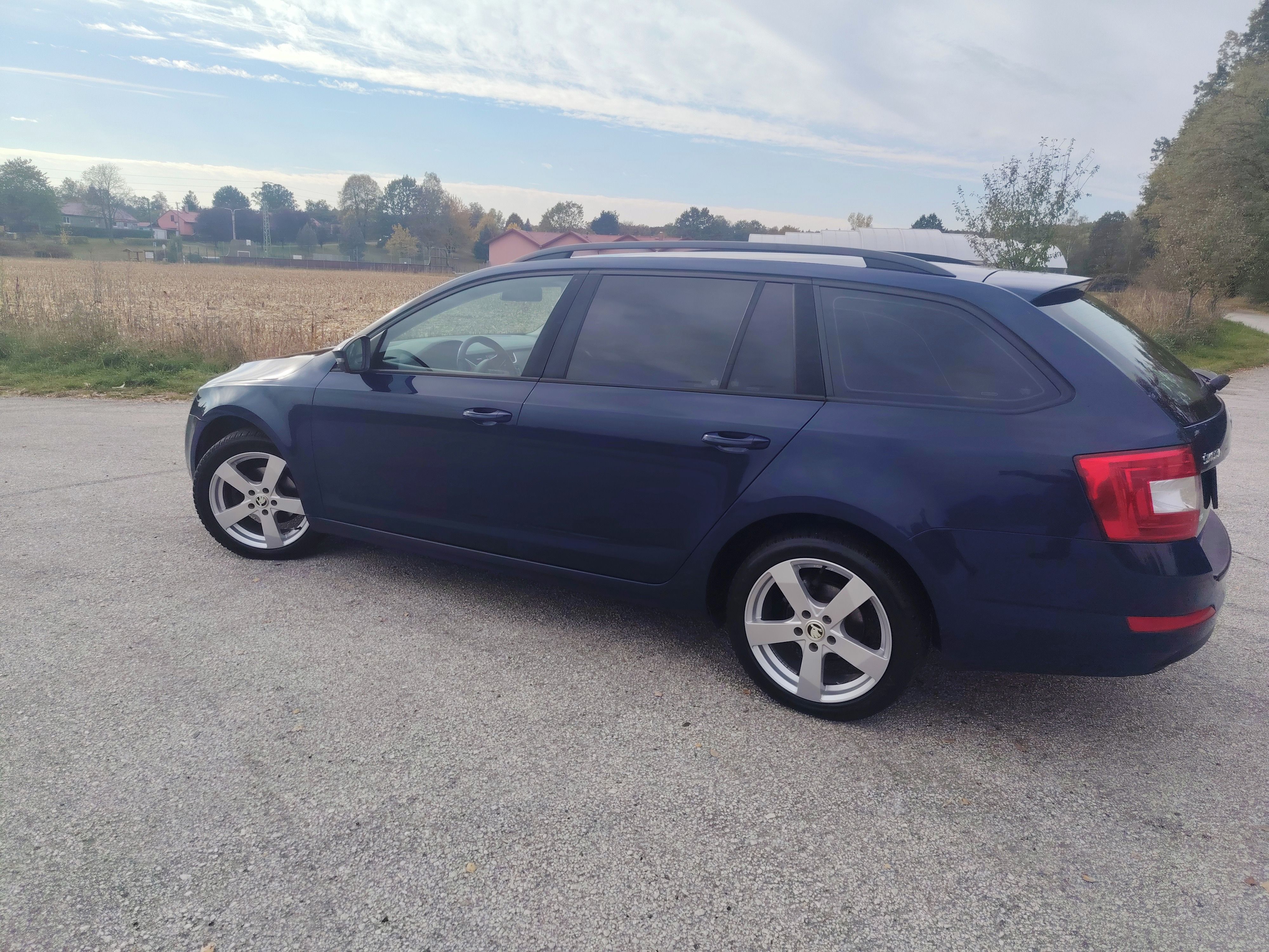 Škoda Octavia, 1.6 TDI - fotka 6
