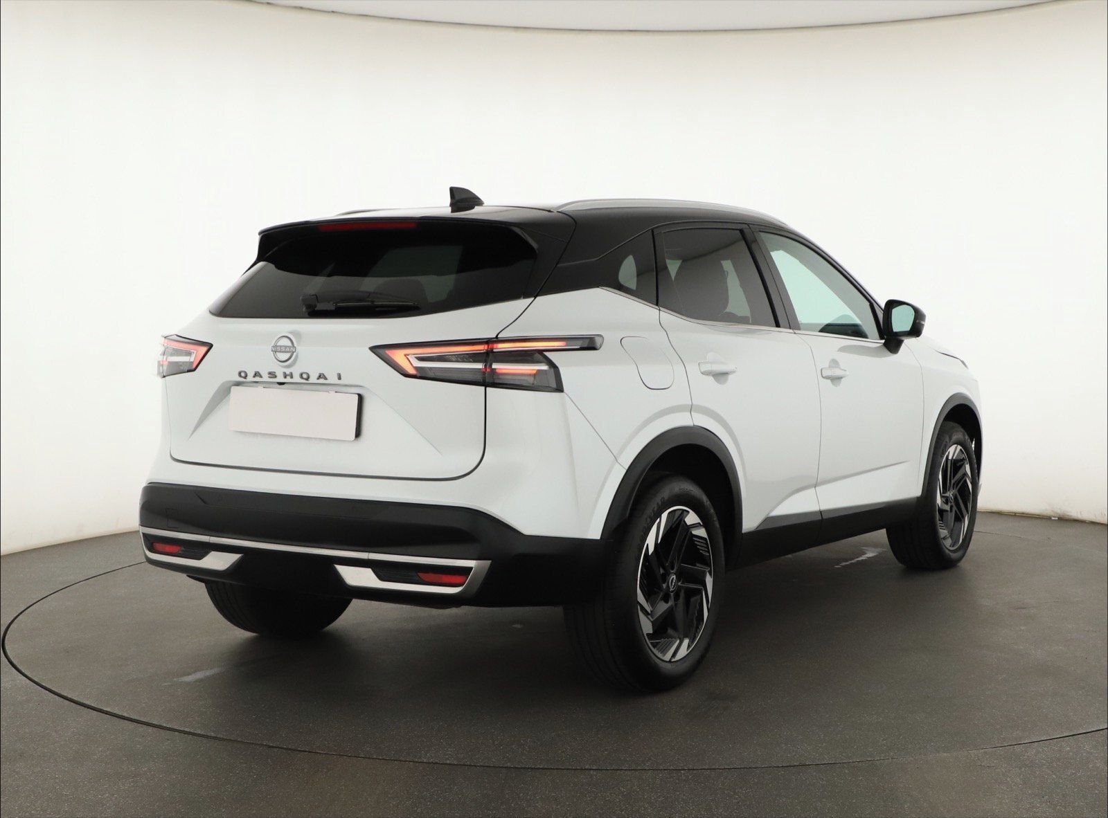Nissan Qashqai, 1.3 DIG-T MHEV, N-Connecta - fotka 5