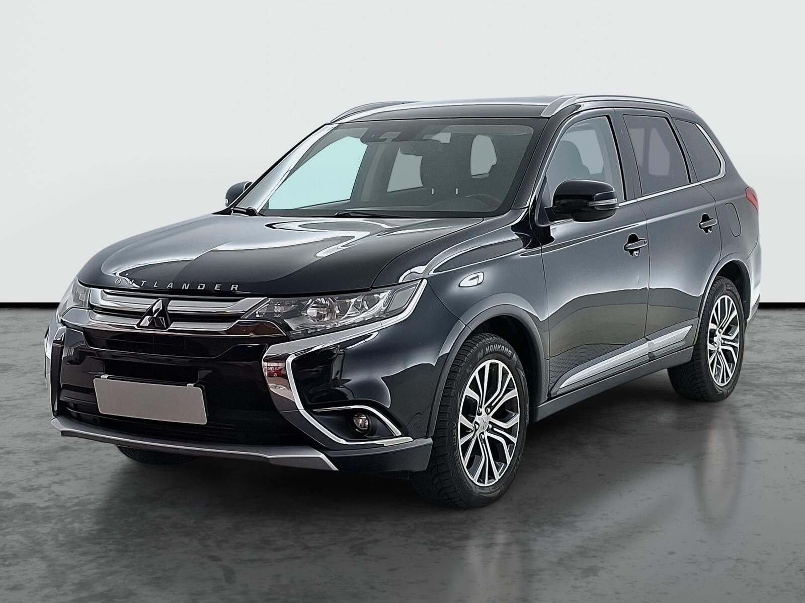Mitsubishi Outlander, 2.2 DI-D, 4X4, Automat - fotka 2