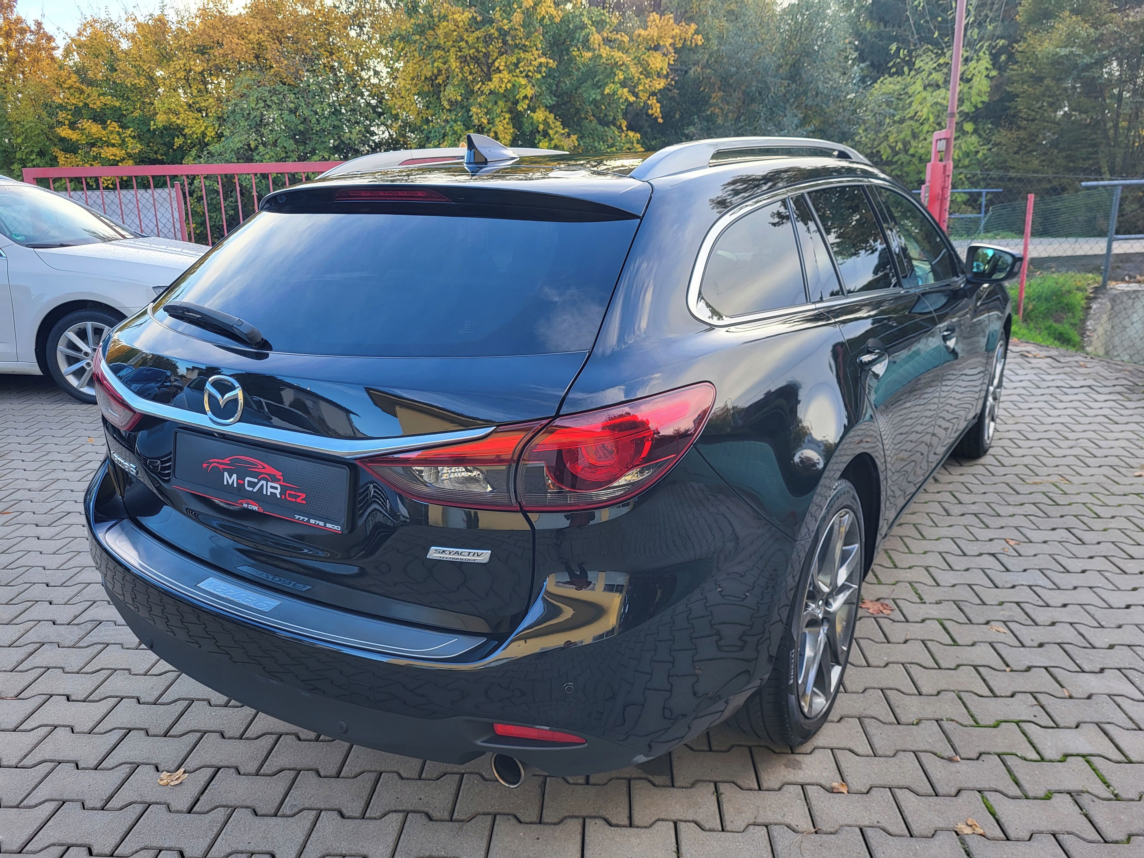 Mazda 6, 2.0 SKYACTIV-G Sports-Line - fotka 6