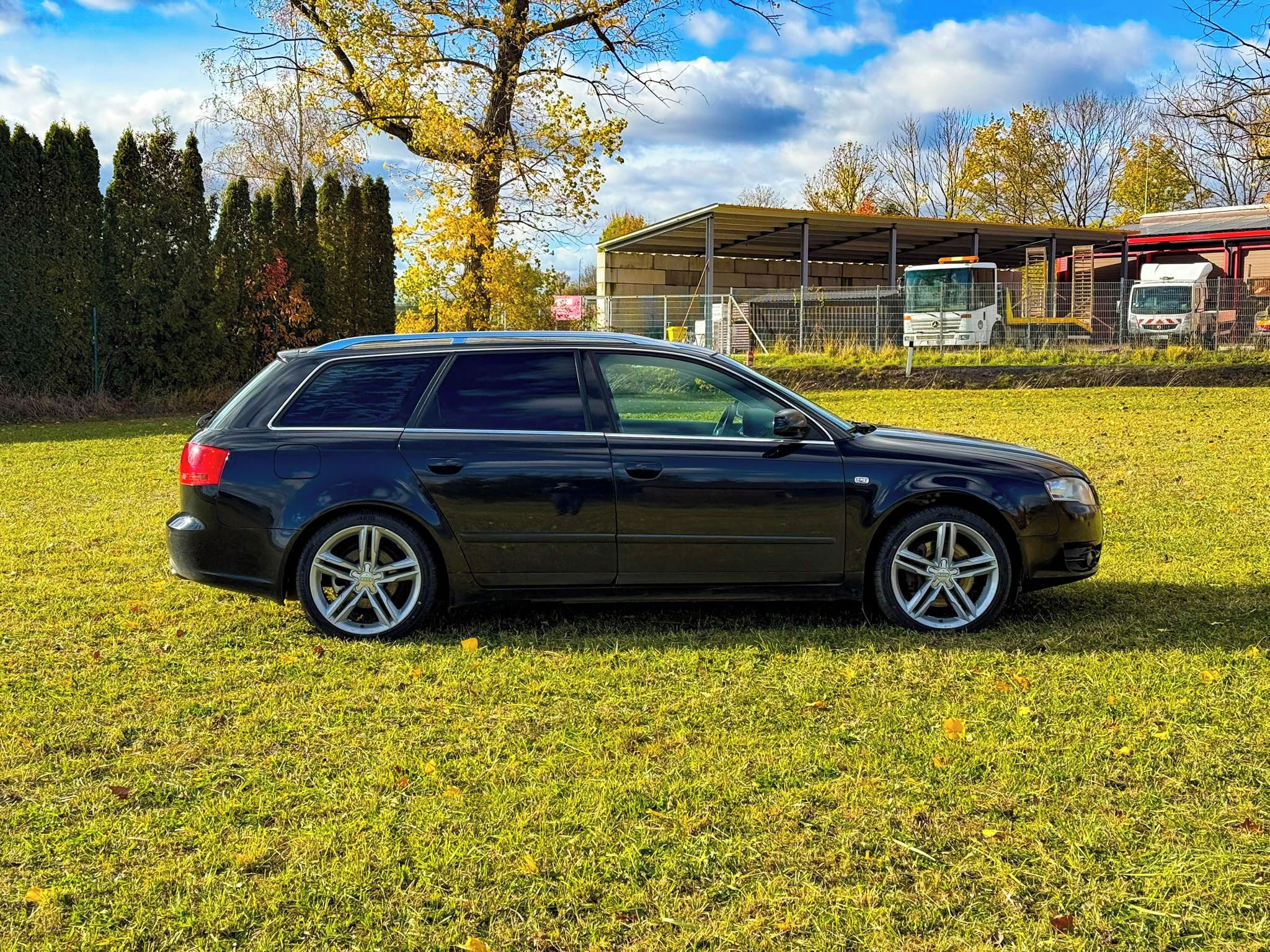Audi A4 Avant, 3.0TDi quattro manuál - fotka 6