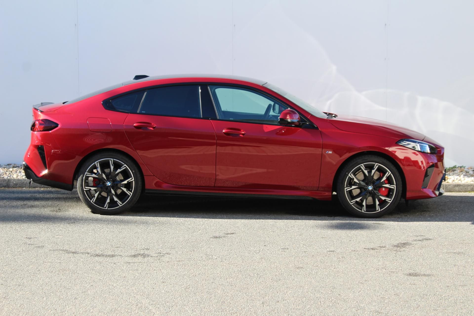 BMW Řada 2, 220 Gran Coupé | ČR | - fotka 3