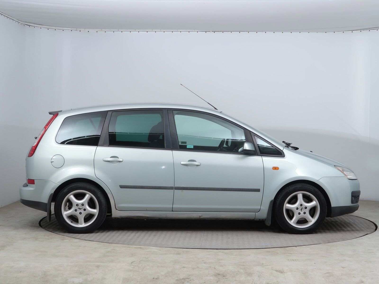 Ford C-MAX, 1.6, po STK, Automatická klima - fotka 5
