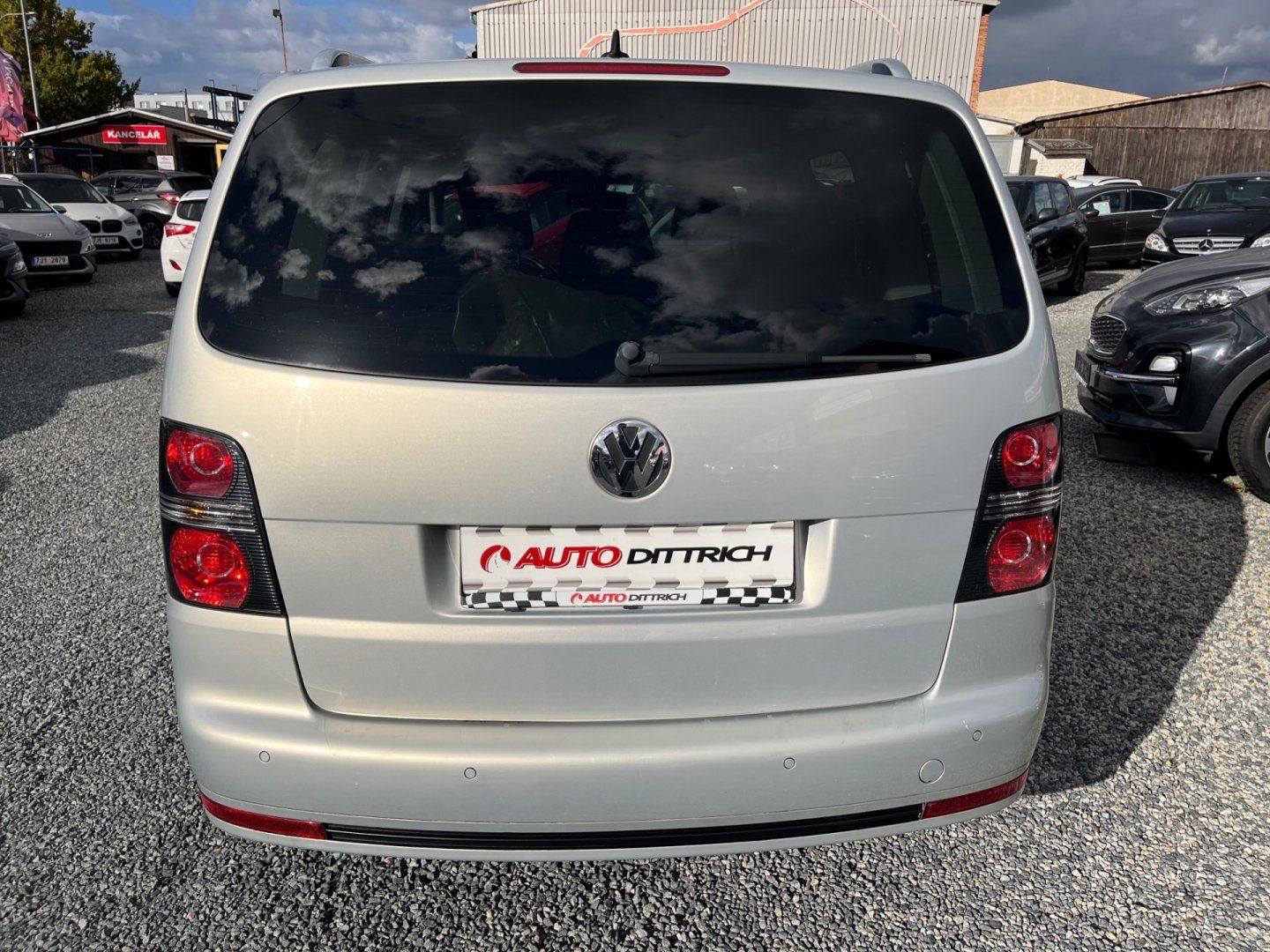 Volkswagen Touran, 1.4 TSi - fotka 6