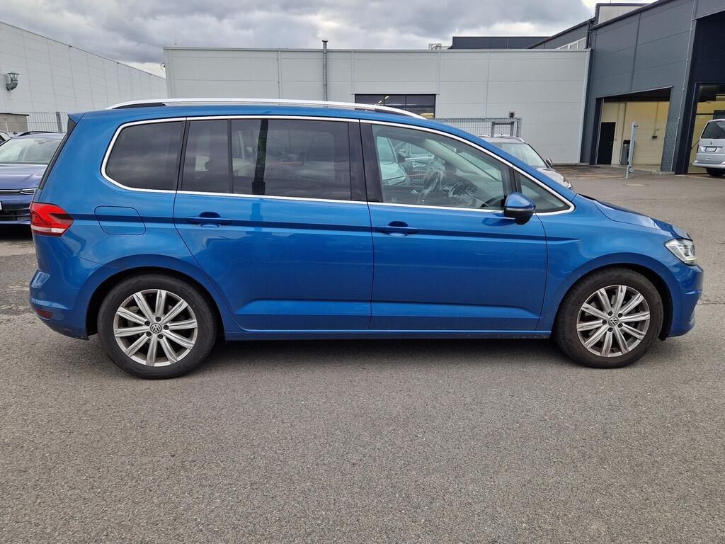 Volkswagen Touran, Highline 1.6 TDI 85 kW - fotka 3