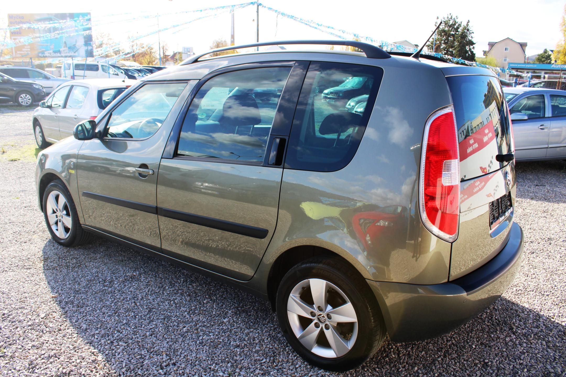 Škoda Roomster, 1,2TSI 1.MAJITEL KLIMA EL.OKNA - fotka 5