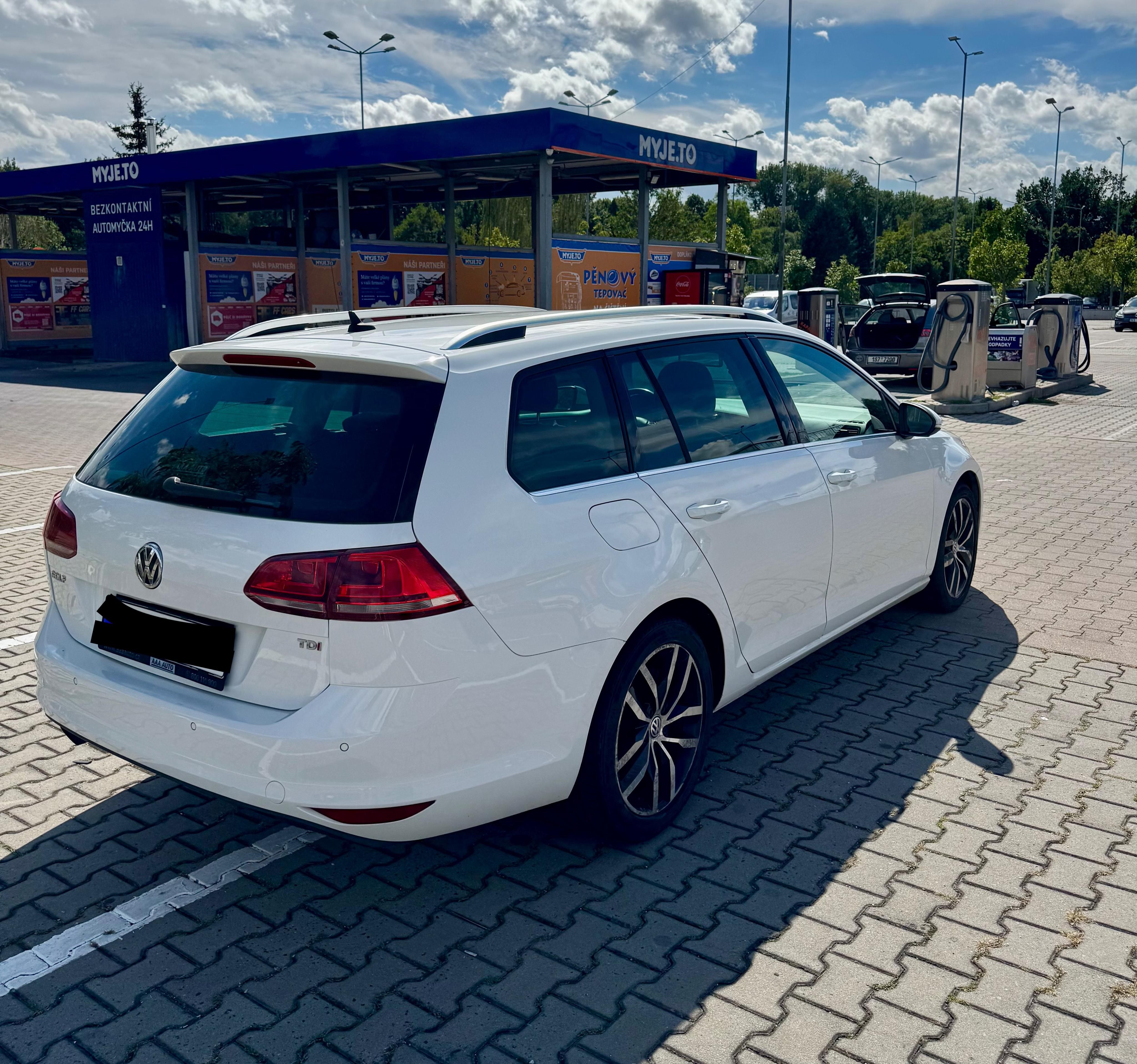 Volkswagen Golf, VW Golf VII Variant Highline - fotka 5