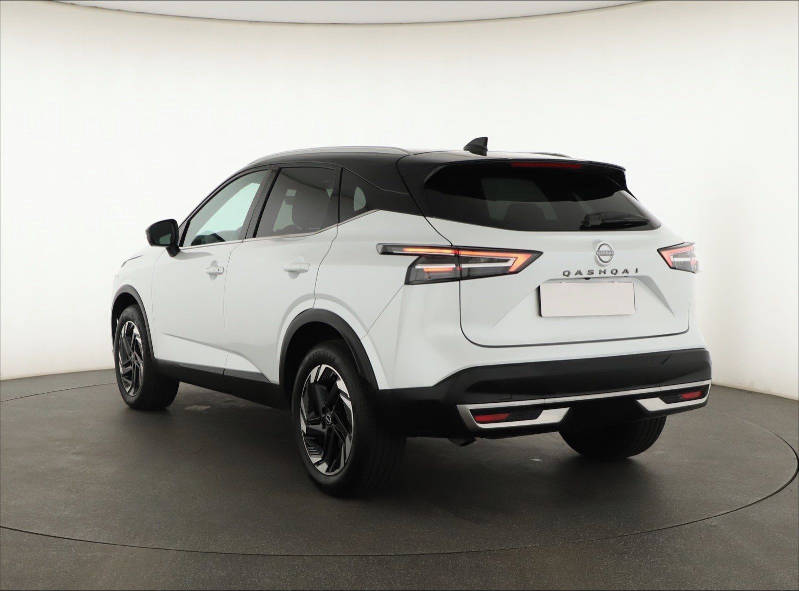 Nissan Qashqai, 1.3 DIG-T MHEV, N-Connecta - fotka 4