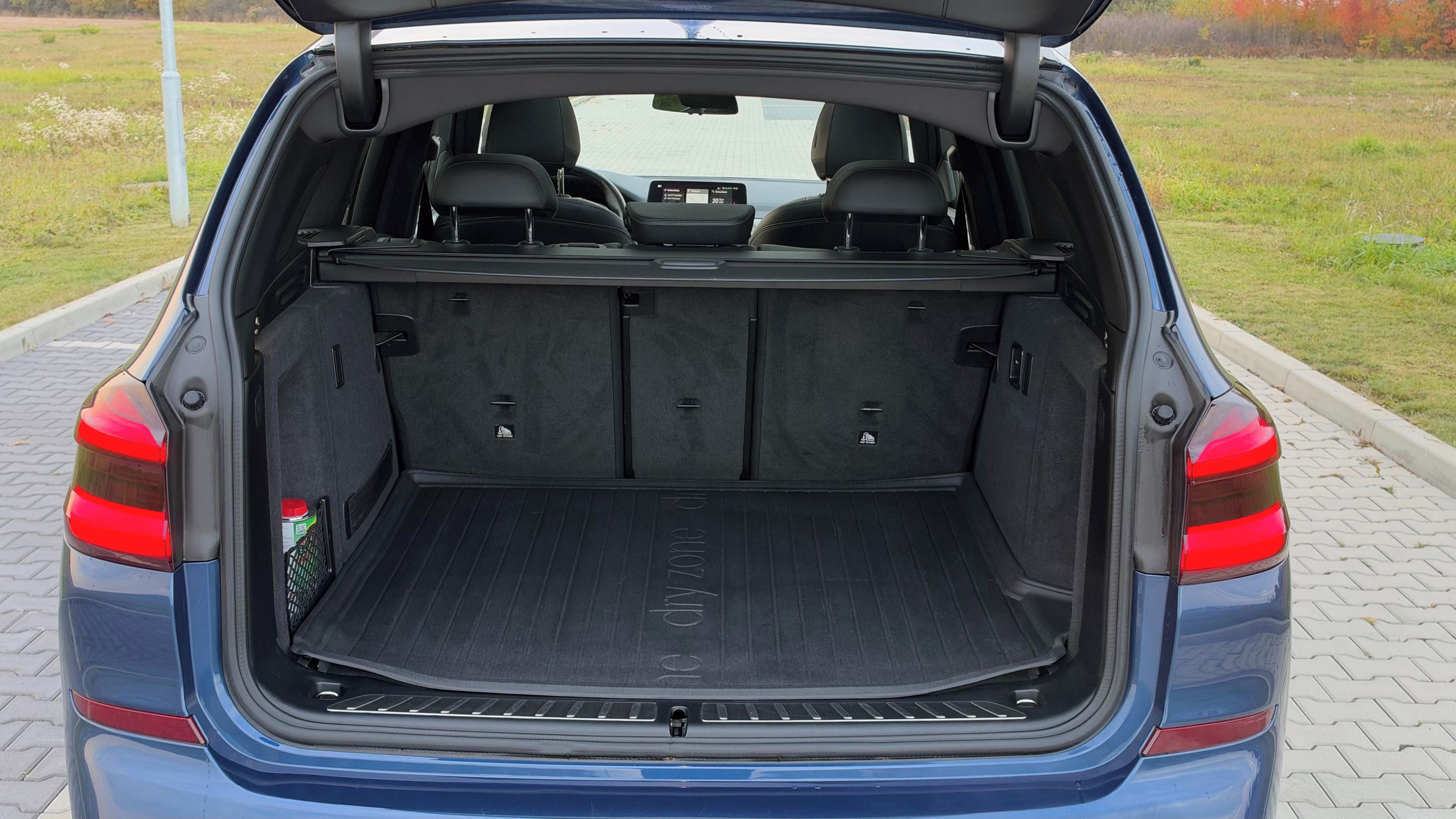 BMW X3, m40i, 4x4, 265 KW, DPH, TAŽNÉ - fotka 5