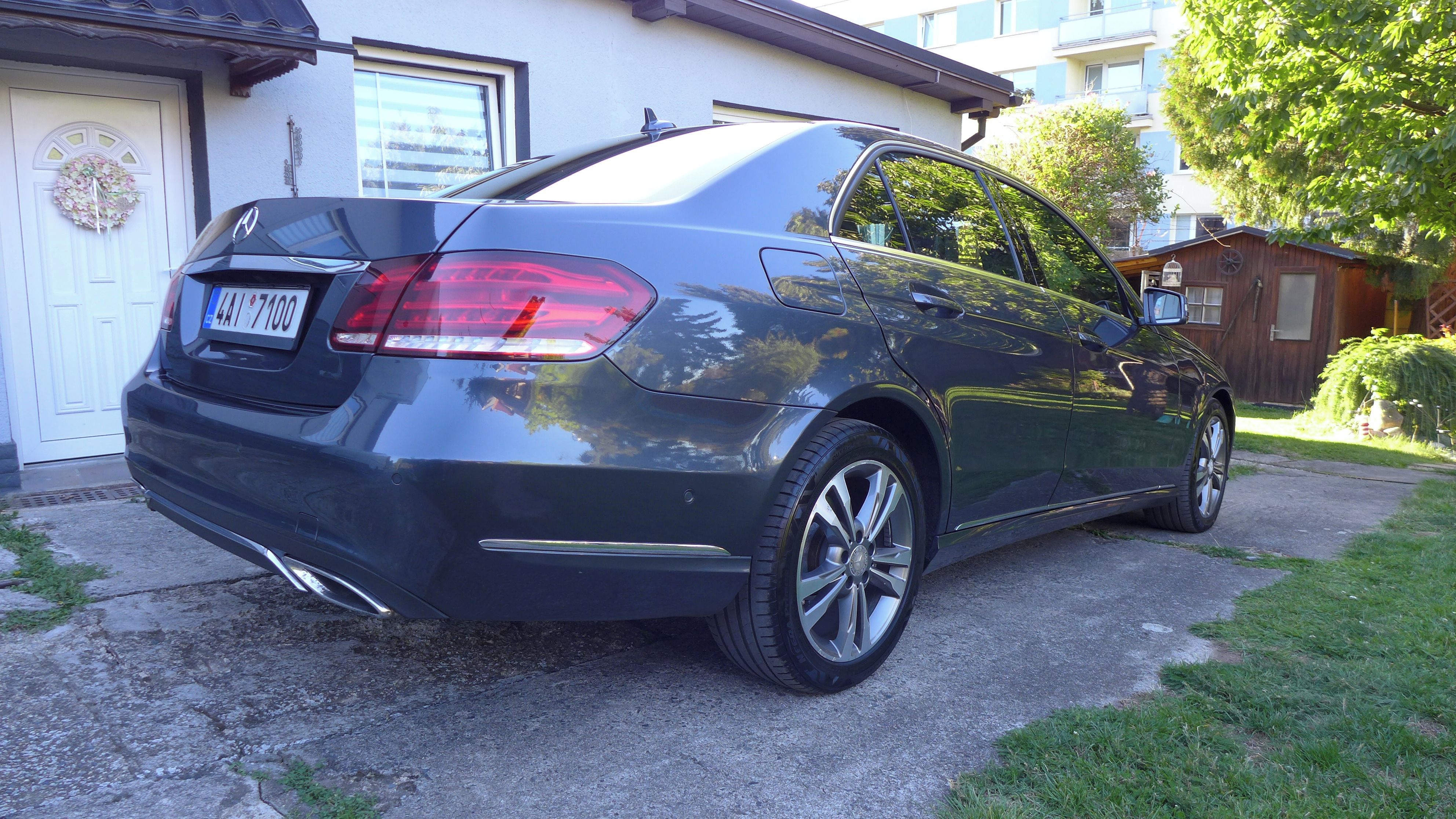 Mercedes-Benz Třídy E, 220Cdi, W212 - fotka 4