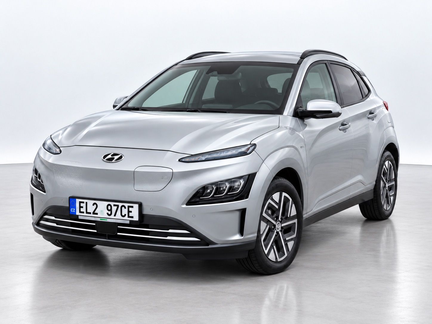 Hyundai Kona, STYLE 64kWh NAVI ČR 1 MAJITEL