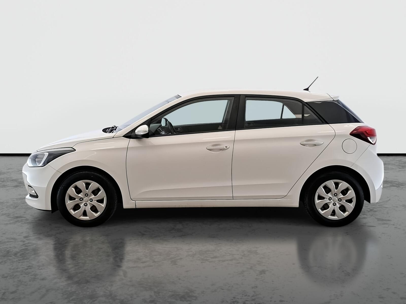 Hyundai i20, 1.2, Klima, El. okna - fotka 3