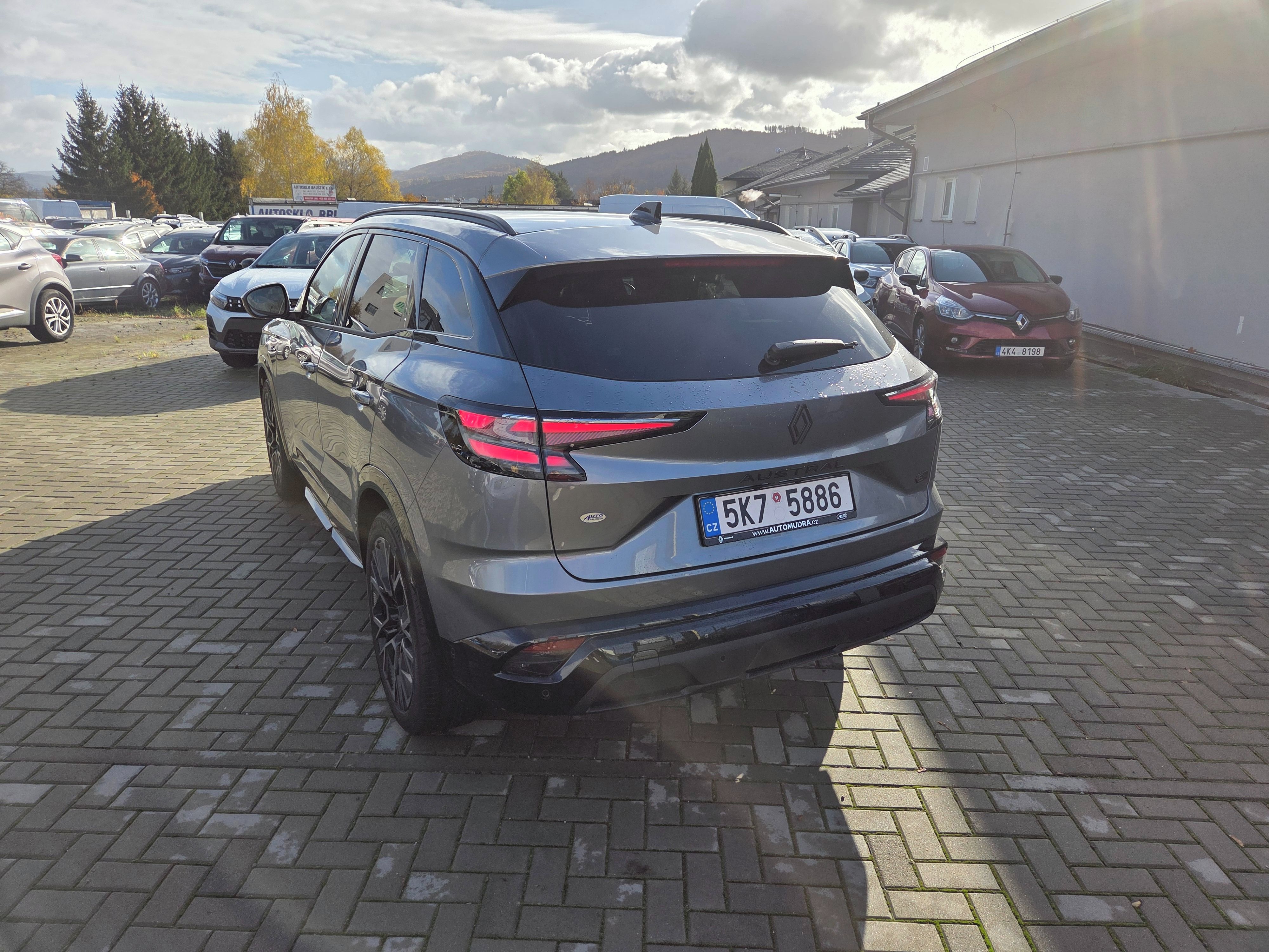 Renault Austral, esprit Alpine E-Tech 200k - fotka 5