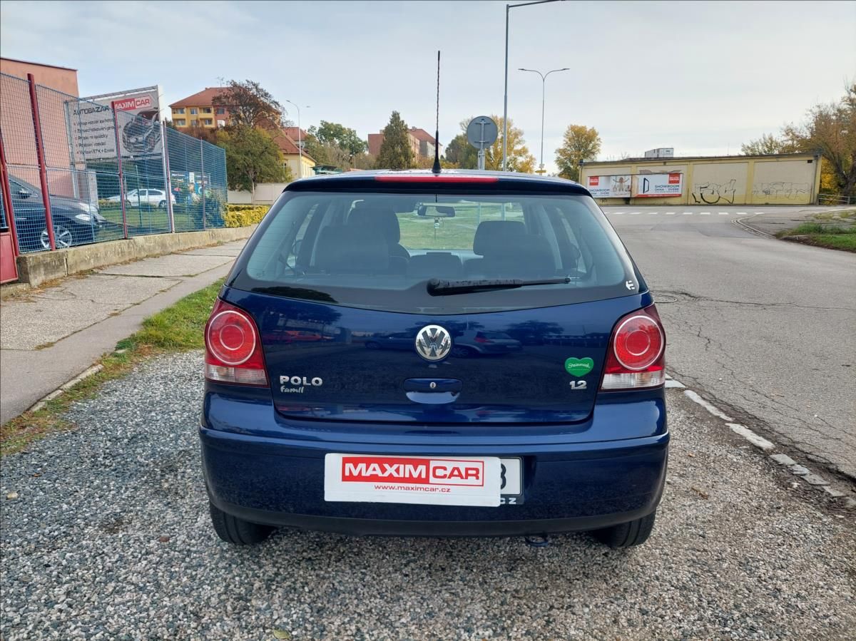 Volkswagen Polo, 1,2 i serviska klimatizace - fotka 6