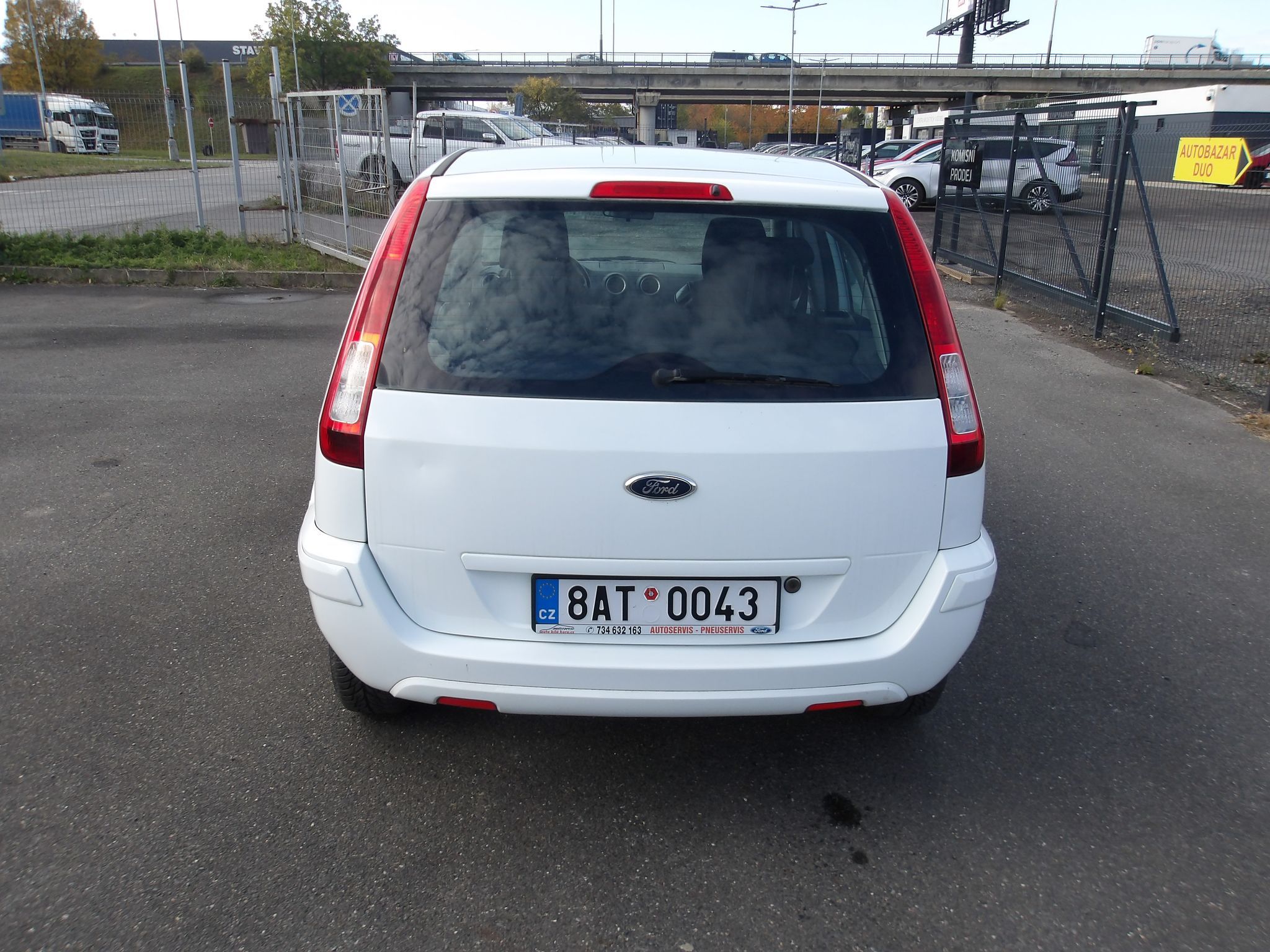 Ford Fusion, 1,4i 55kW Naj. 75000km - fotka 4