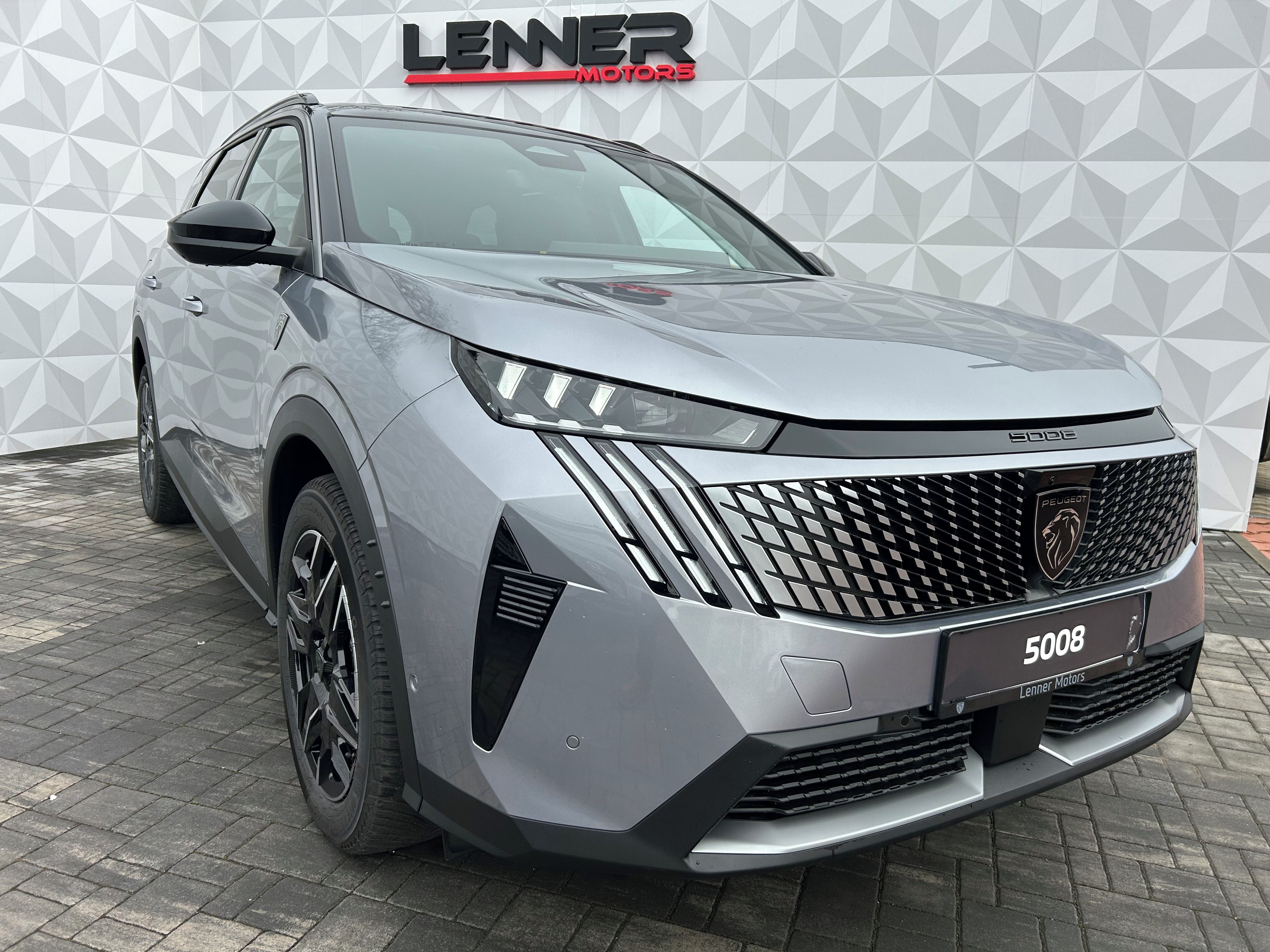 Peugeot 5008, GT Hybrid 145 e-DCS6 - fotka 2