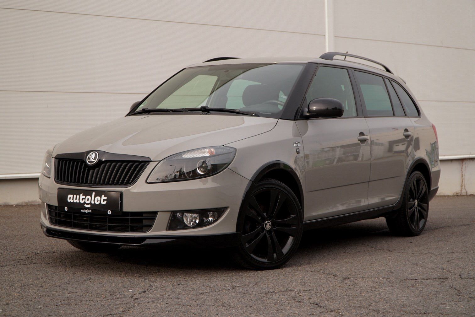 Škoda Fabia, 1.2 TSI MONTECARLO - fotka 6
