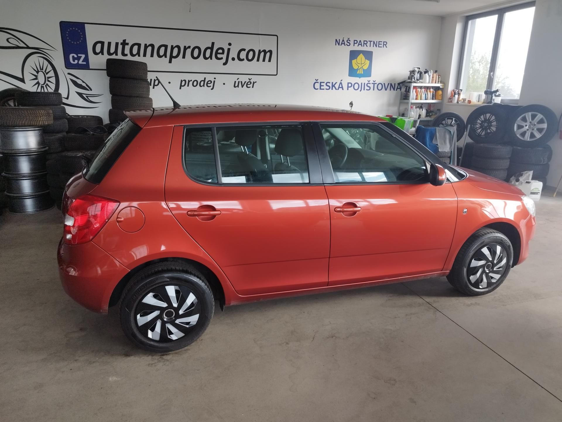 Škoda Fabia, 1,2i 44KW KLIMA NOVÉ ROZVODY - fotka 5