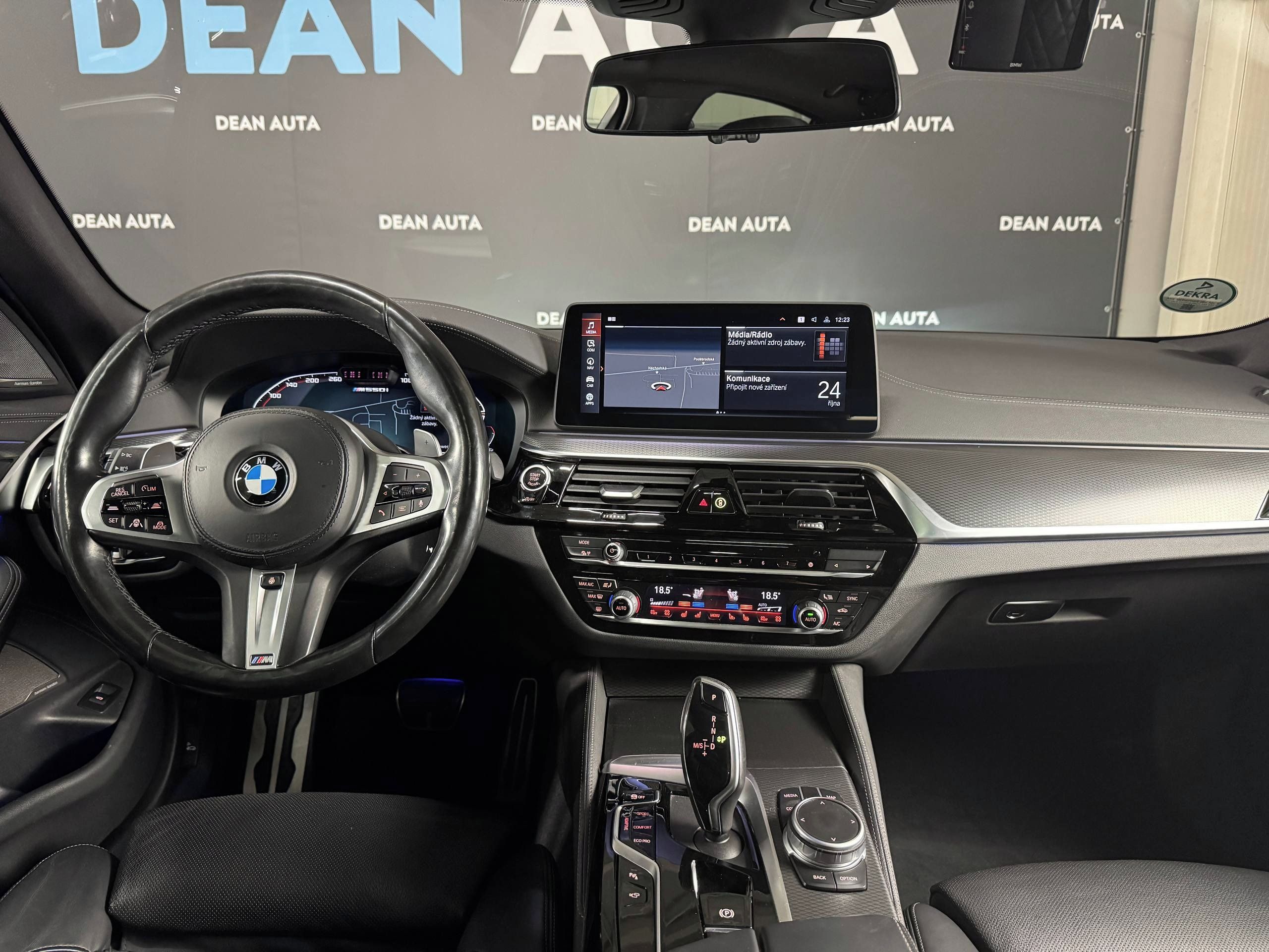 BMW Řada 5 - fotka 6
