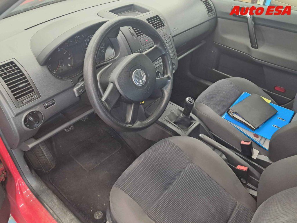 Volkswagen Polo, 1.2i,2.maj,ČR - fotka 3
