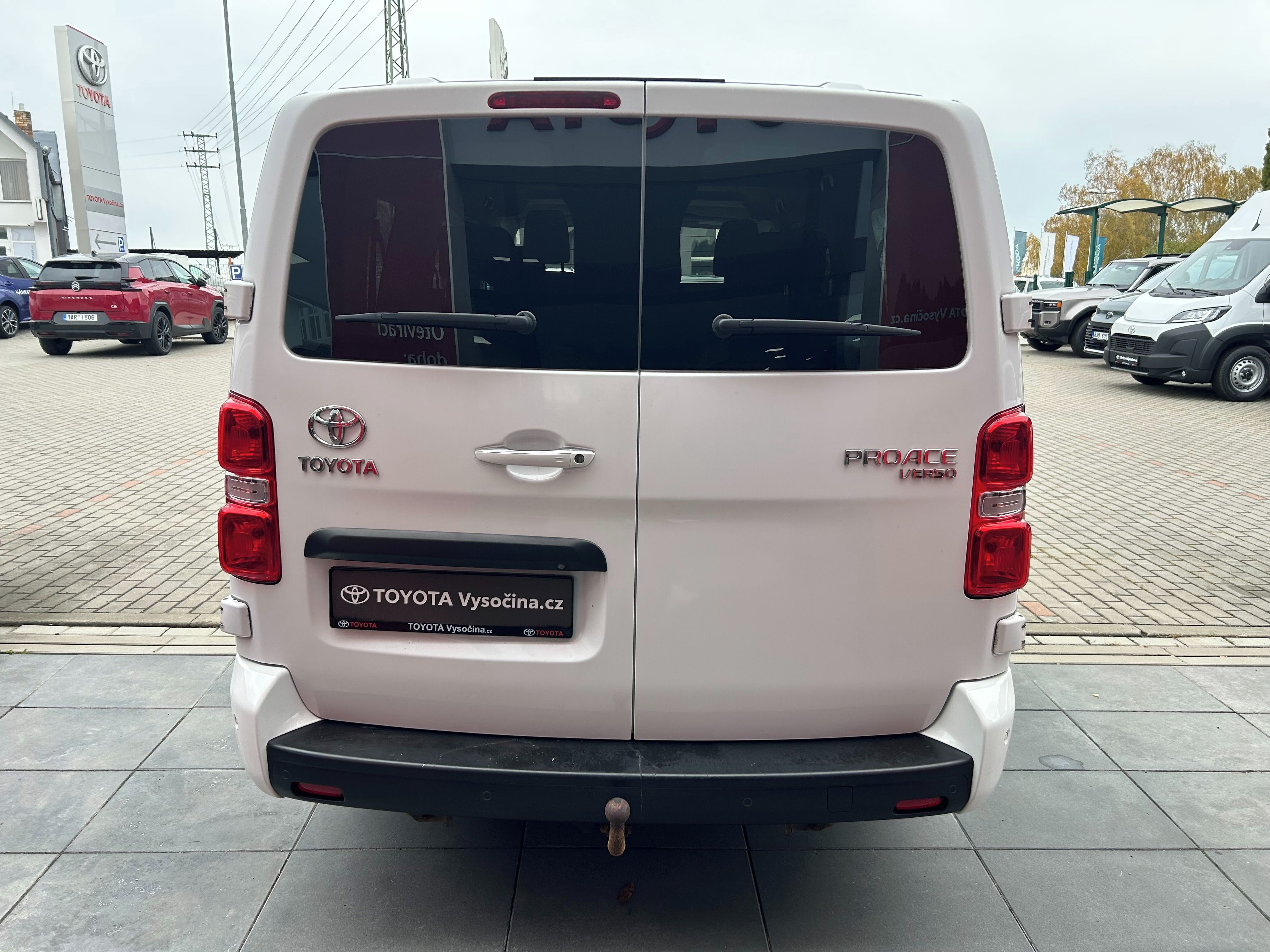 Toyota Proace Verso, L2 150k Shuttle Bussines + Win - fotka 4