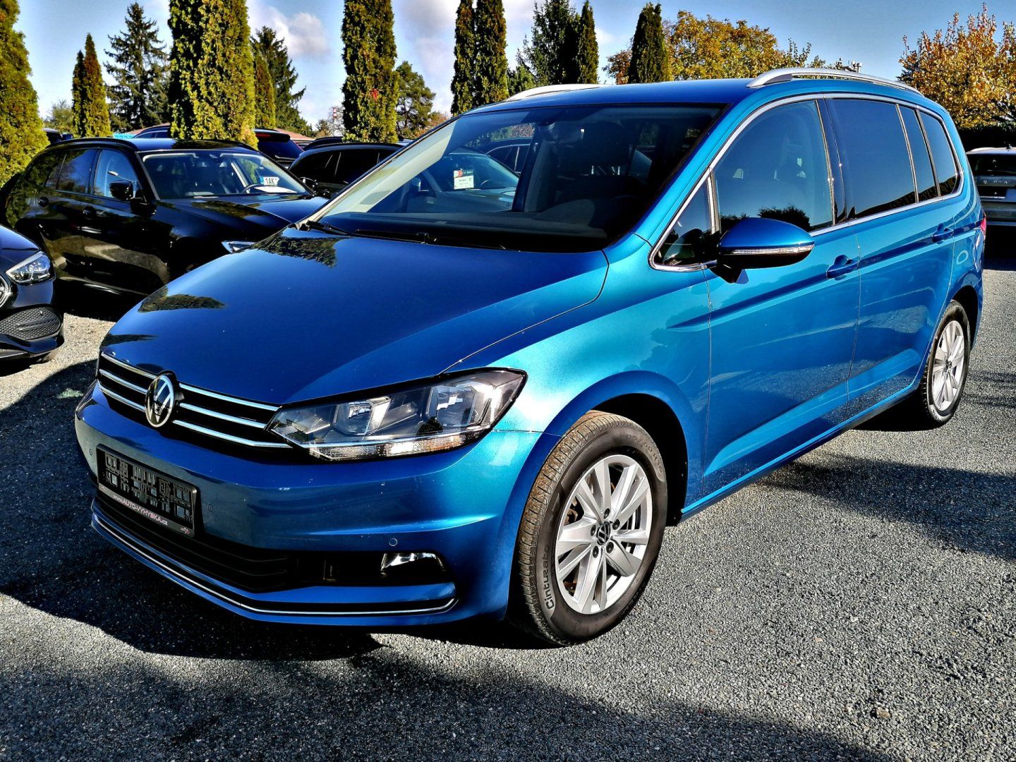 Volkswagen Touran, 2.0 TDi DSG,110kW,Highline,ACC - fotka 2