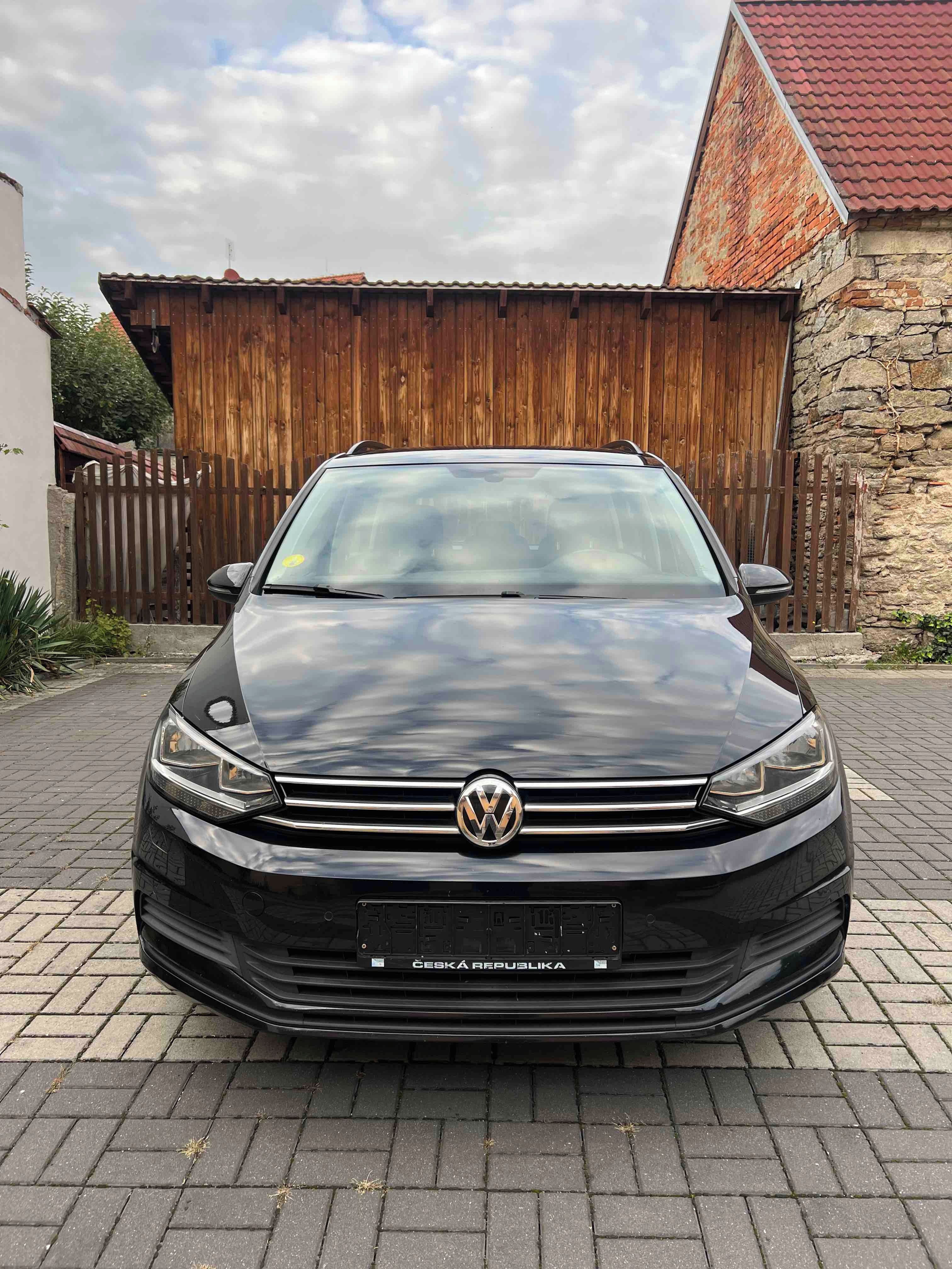 Volkswagen Touran, 2.0TDI 110kw DSG - fotka 2