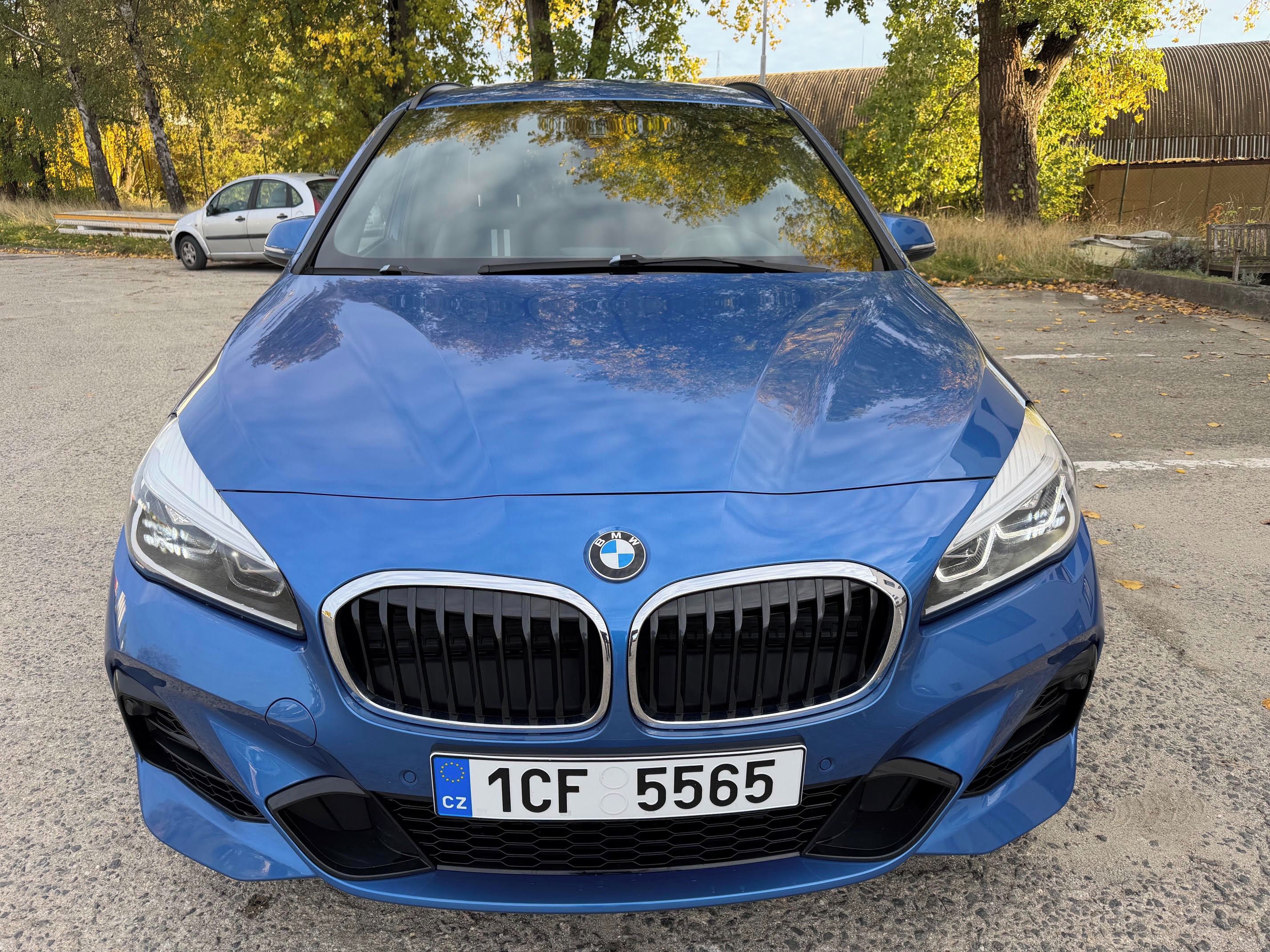 BMW Řada 2, 218i/MPak/GRAND/ČR/Serv./aut. - fotka 2