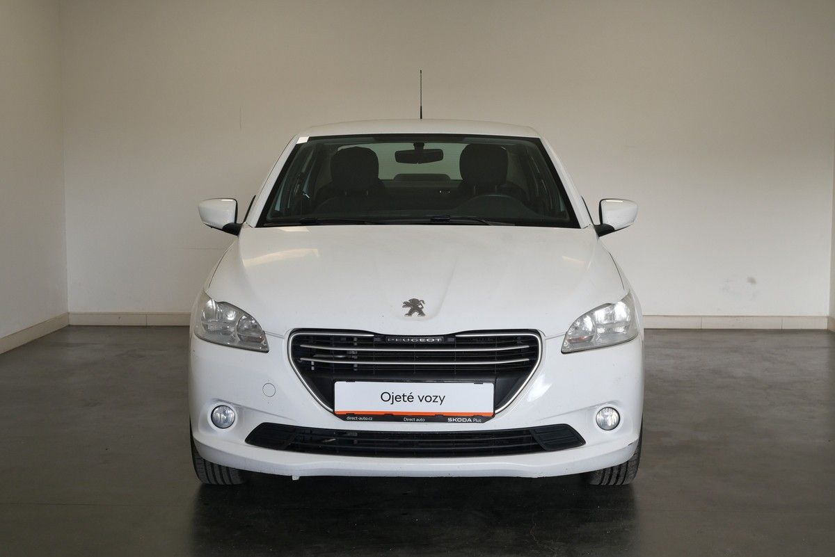 Peugeot 301, 1.2 53 kW ALLURE - fotka 4