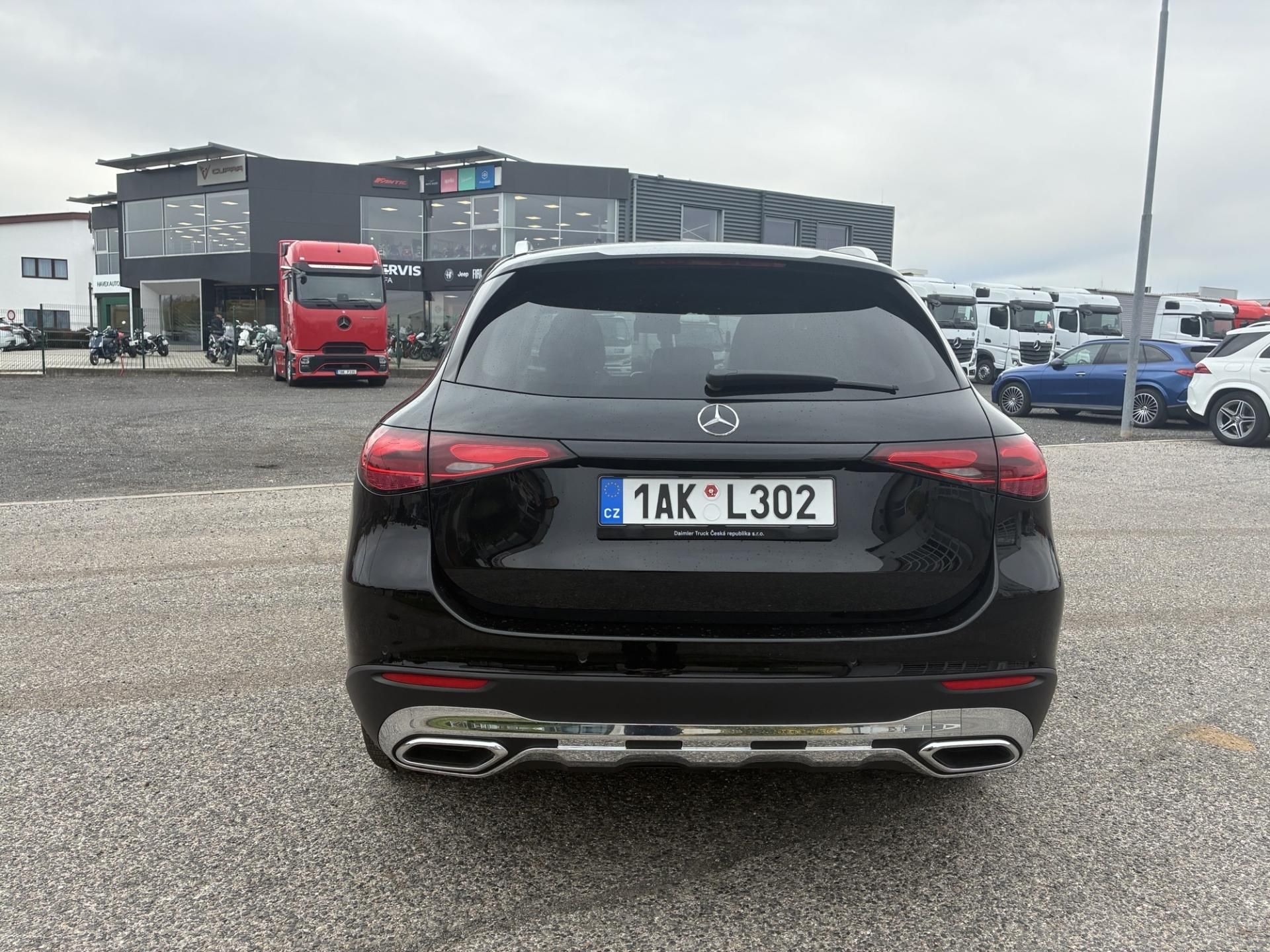 Mercedes-Benz GLC, 200d 4MATIC - fotka 4