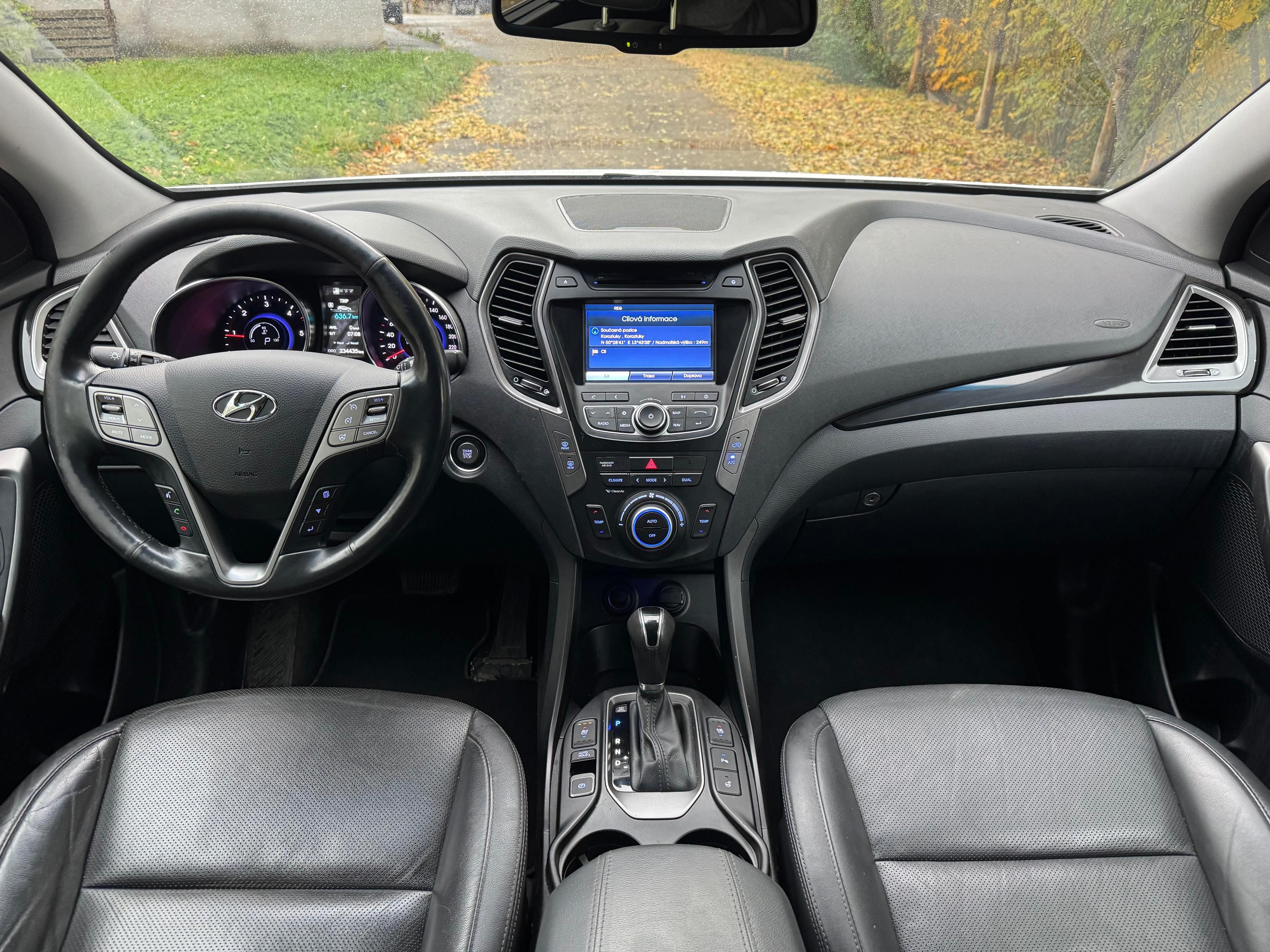 Hyundai Santa Fe, Plná výbava, 4x4, automat - fotka 6