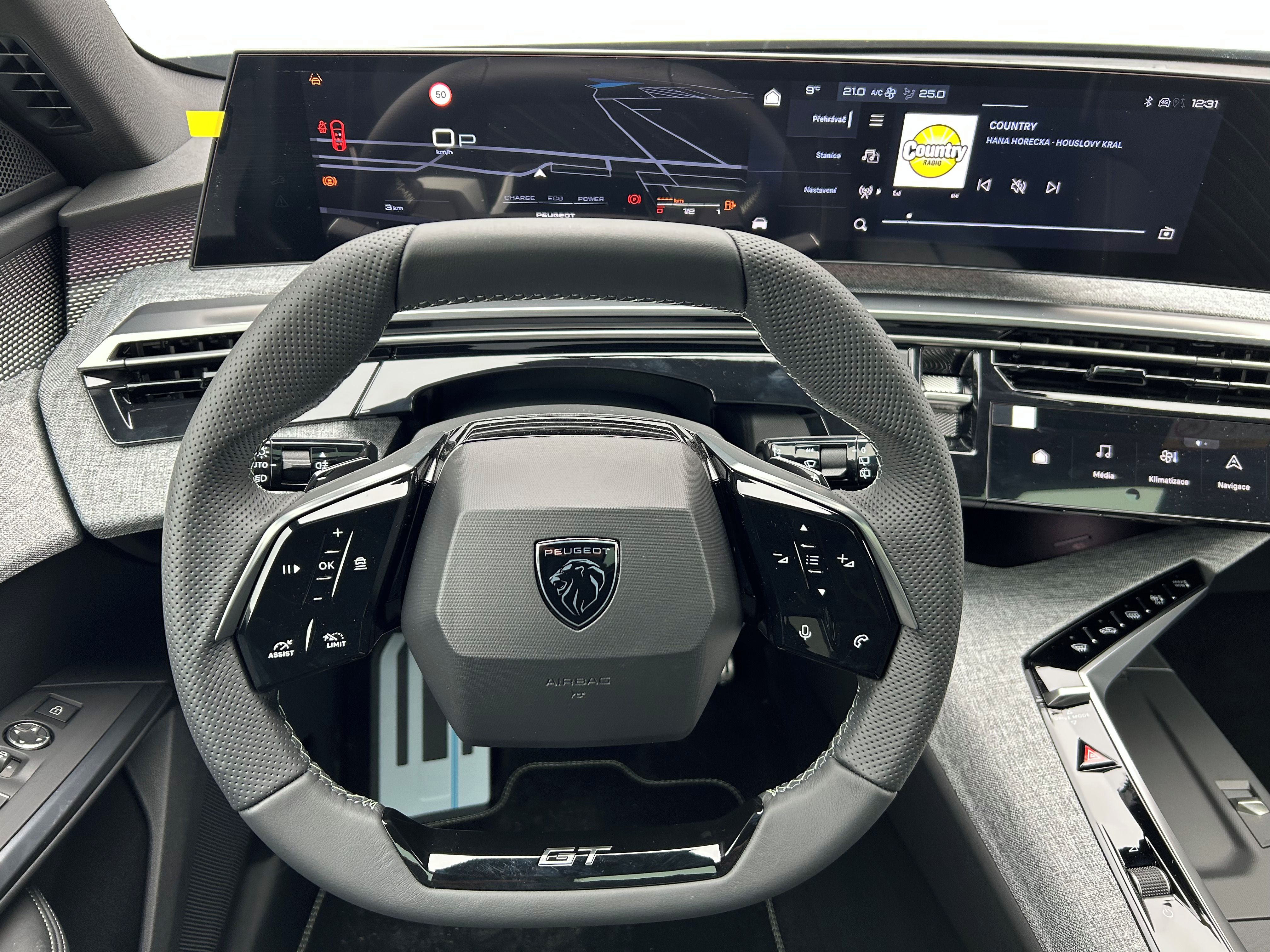 Peugeot 5008, GT Hybrid 145 e-DCS6 - fotka 3