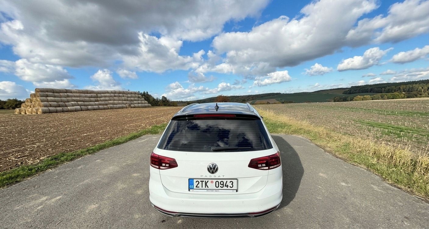 Volkswagen Passat, Vw Passat,1.5TSI - Servisovano - fotka 5