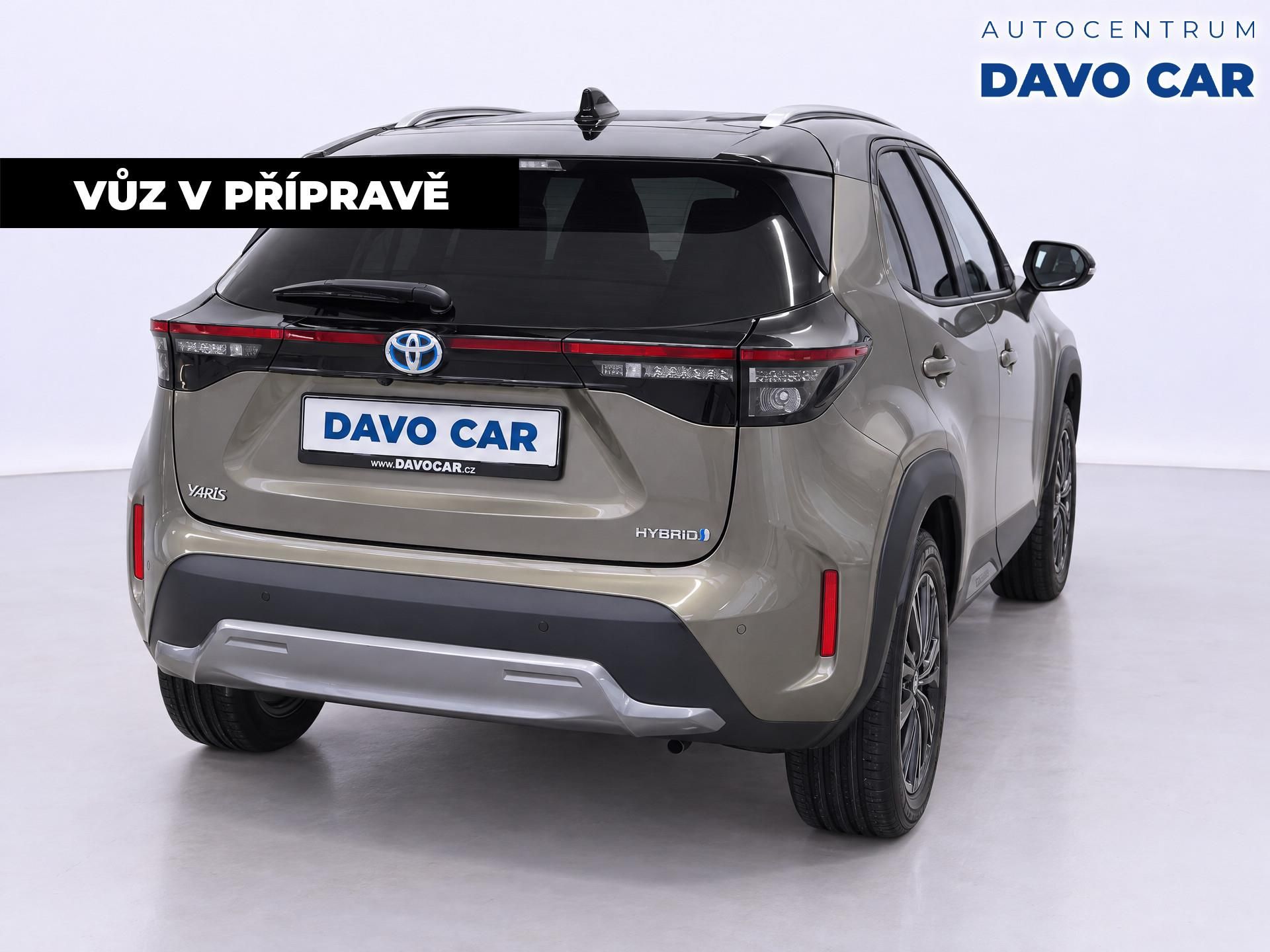 Toyota Yaris Cross, 1,5 Hybrid 68kW e-CVT Adventur - fotka 5