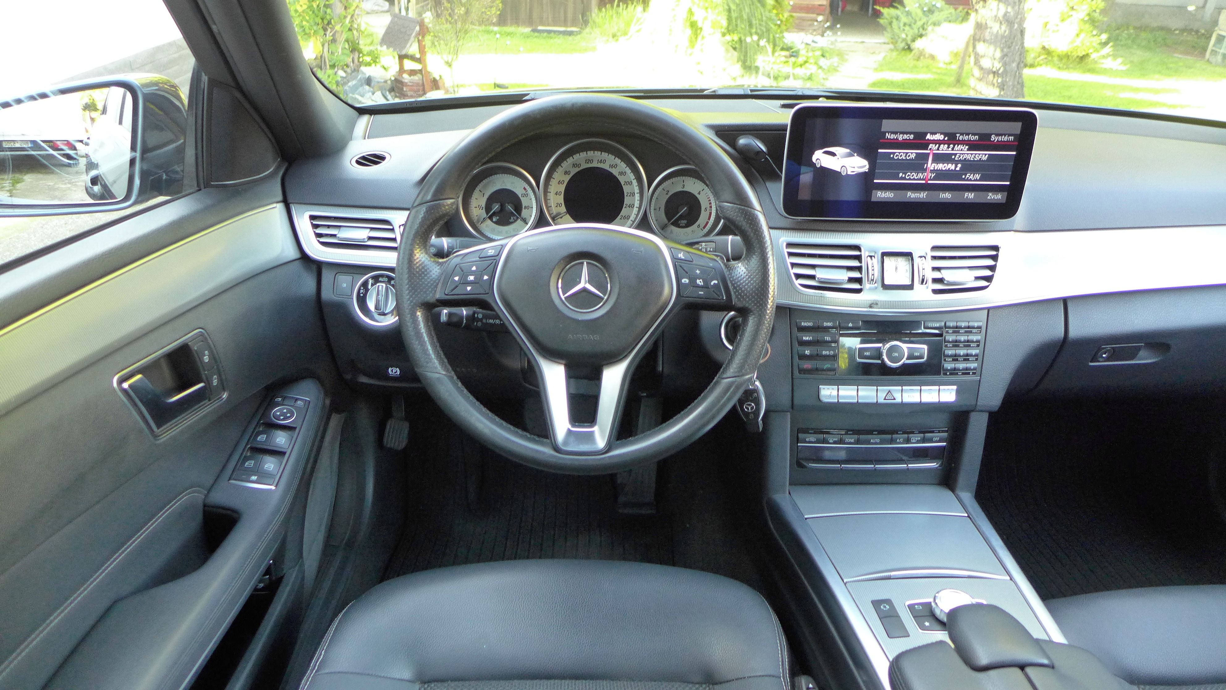Mercedes-Benz Třídy E, 220Cdi, W212 - fotka 5