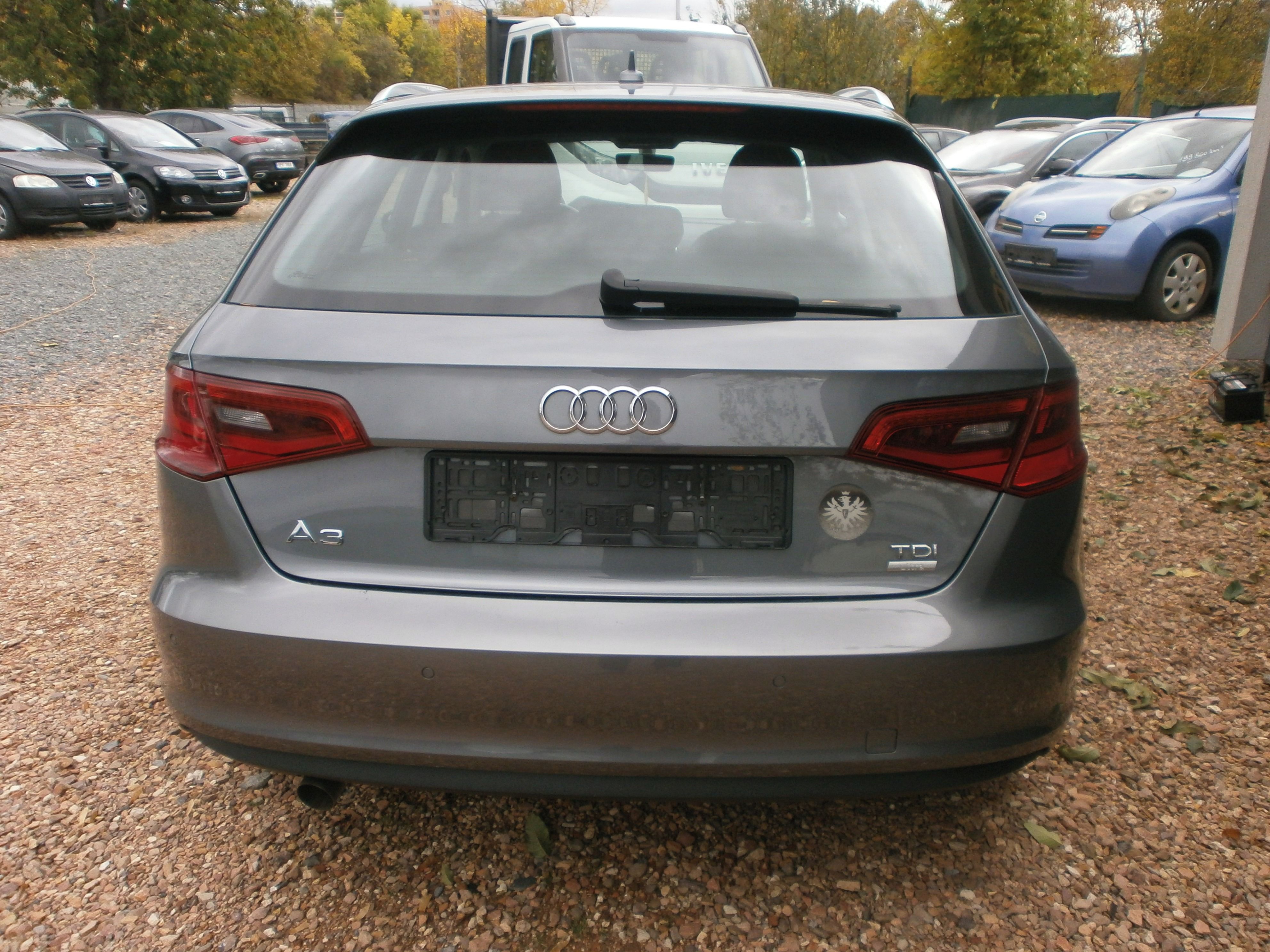 Audi A3, 1.6TDI-81KW,SERVISNÍ KNIHA!TOP - fotka 6